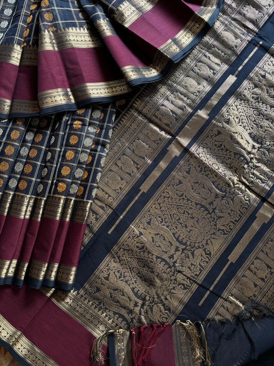Handwoven Rich Black Colour Kanchipuram Cotton Saree