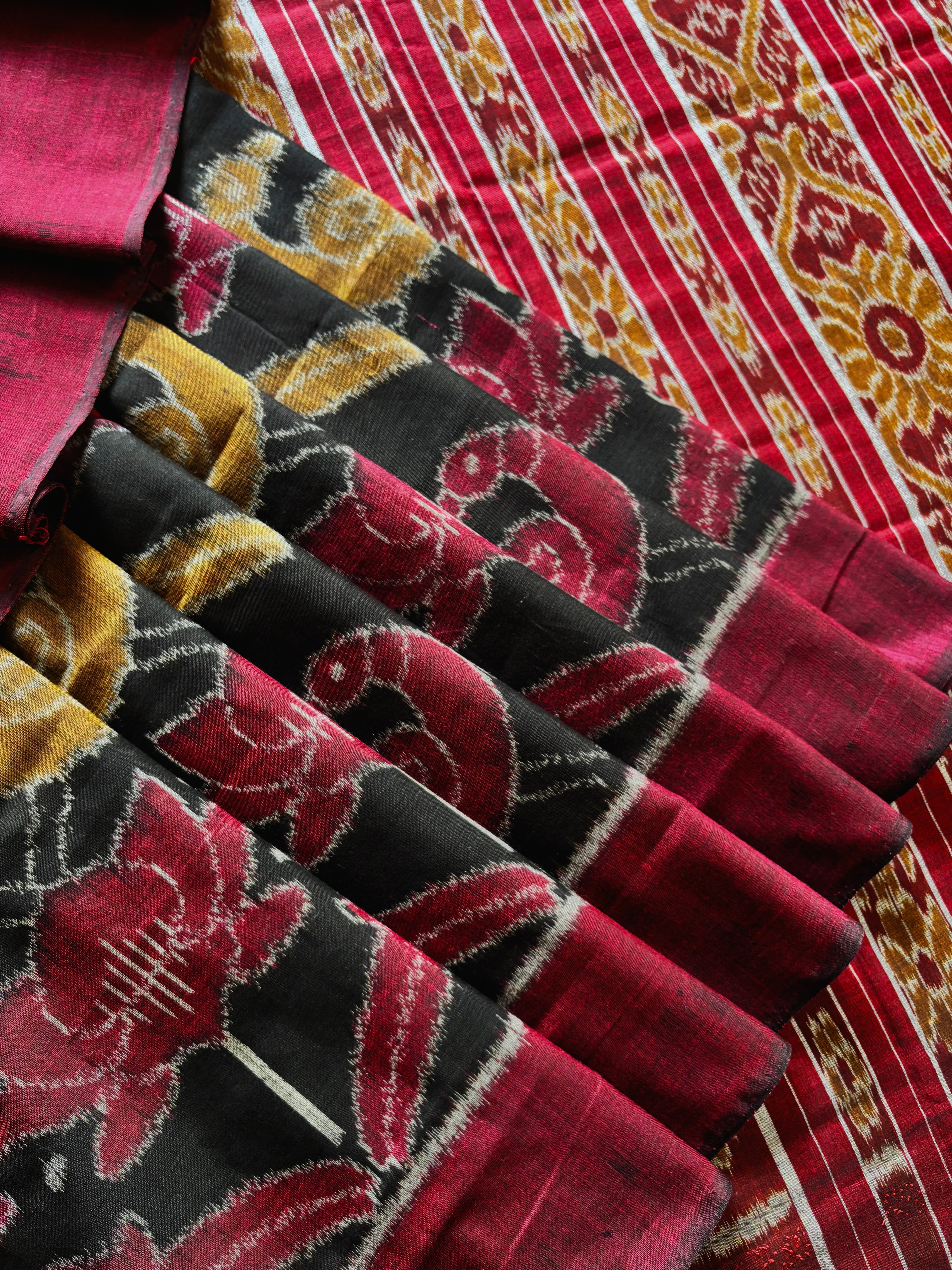 Handwoven Lotus Parrot Odisha Ikkat Saree