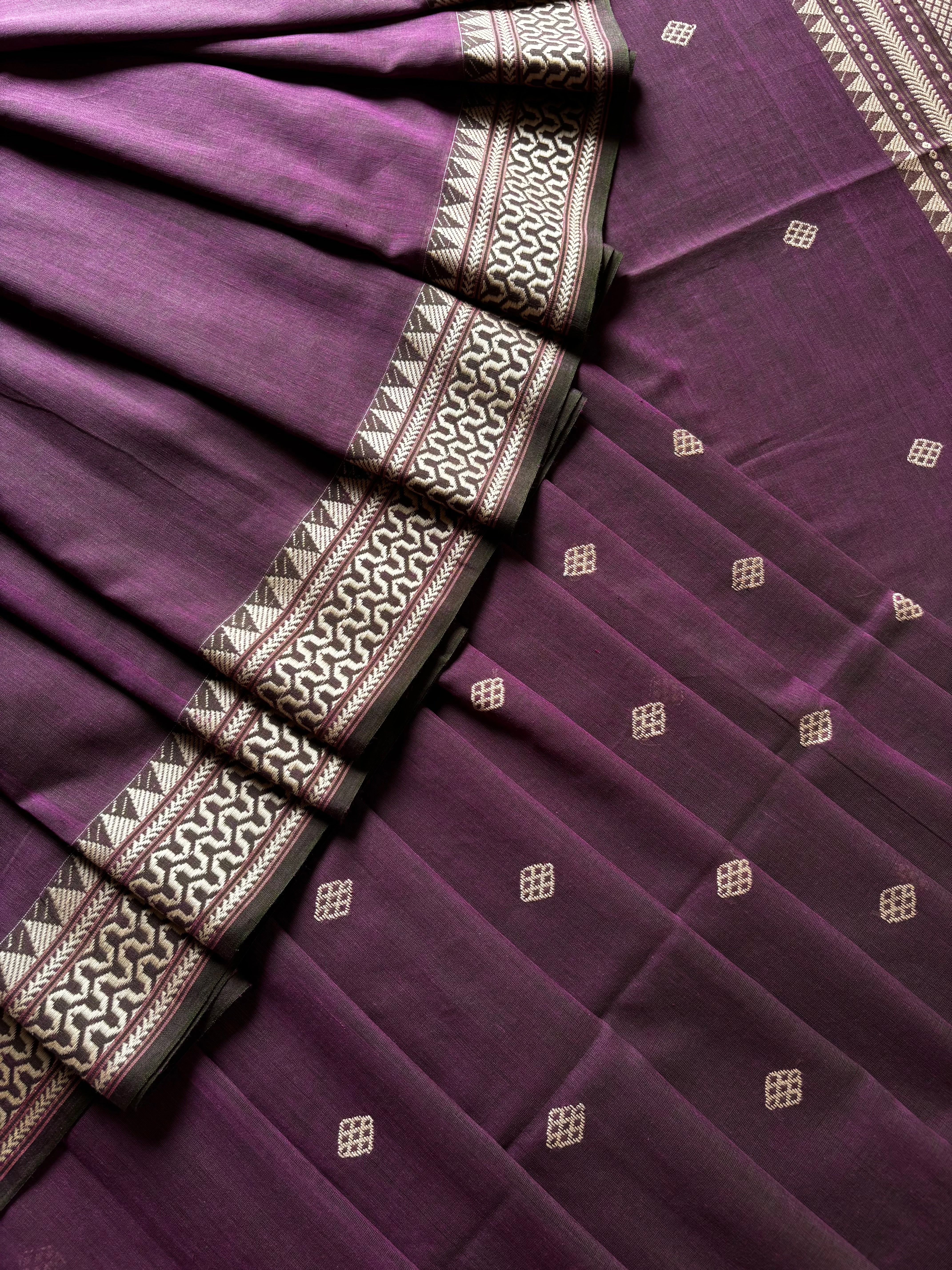Handwoven Pink Green Mixed Colour Phulia Cotton Saree