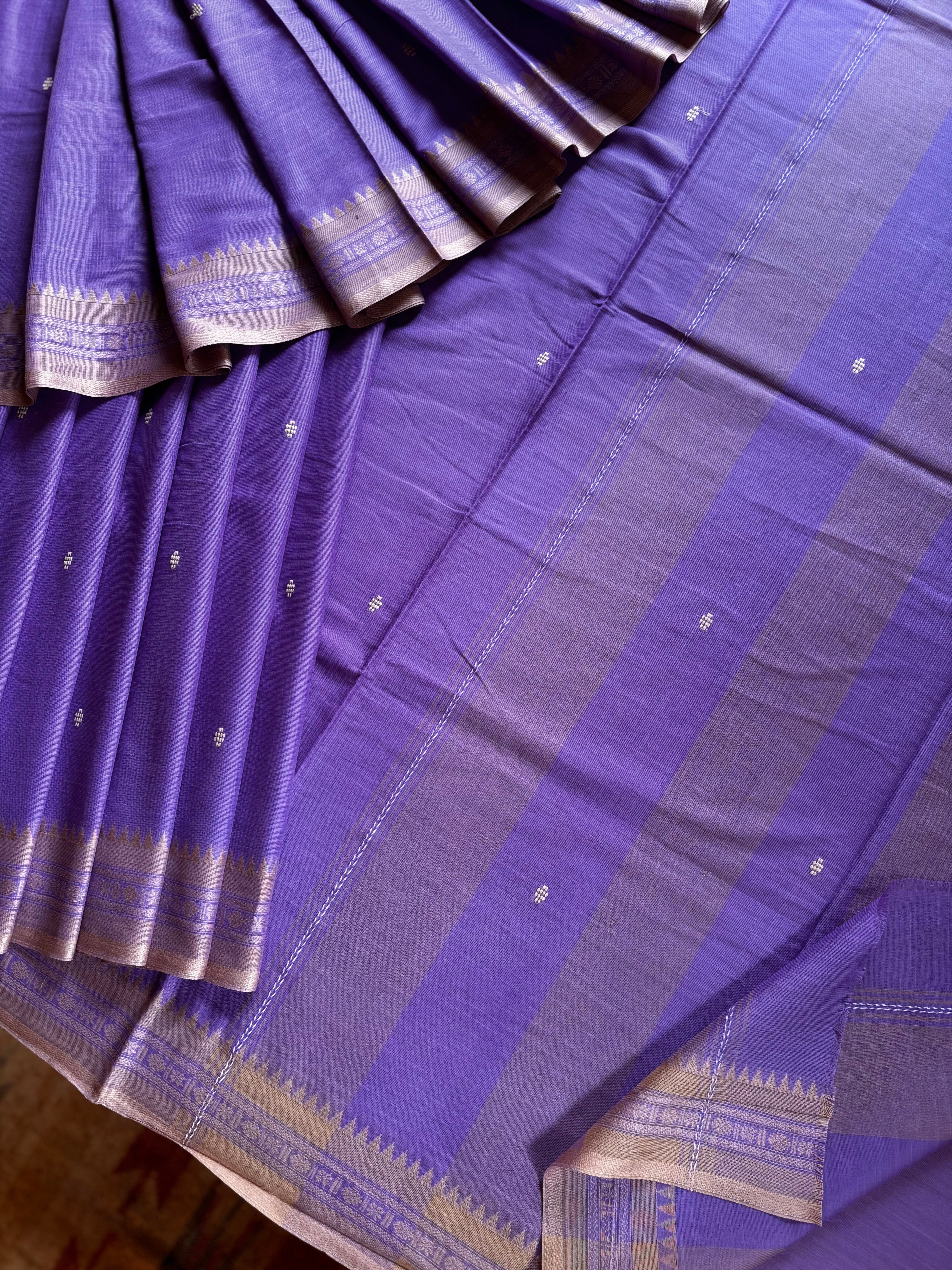 Handwoven Lavender Colour Pure Cotton Saree