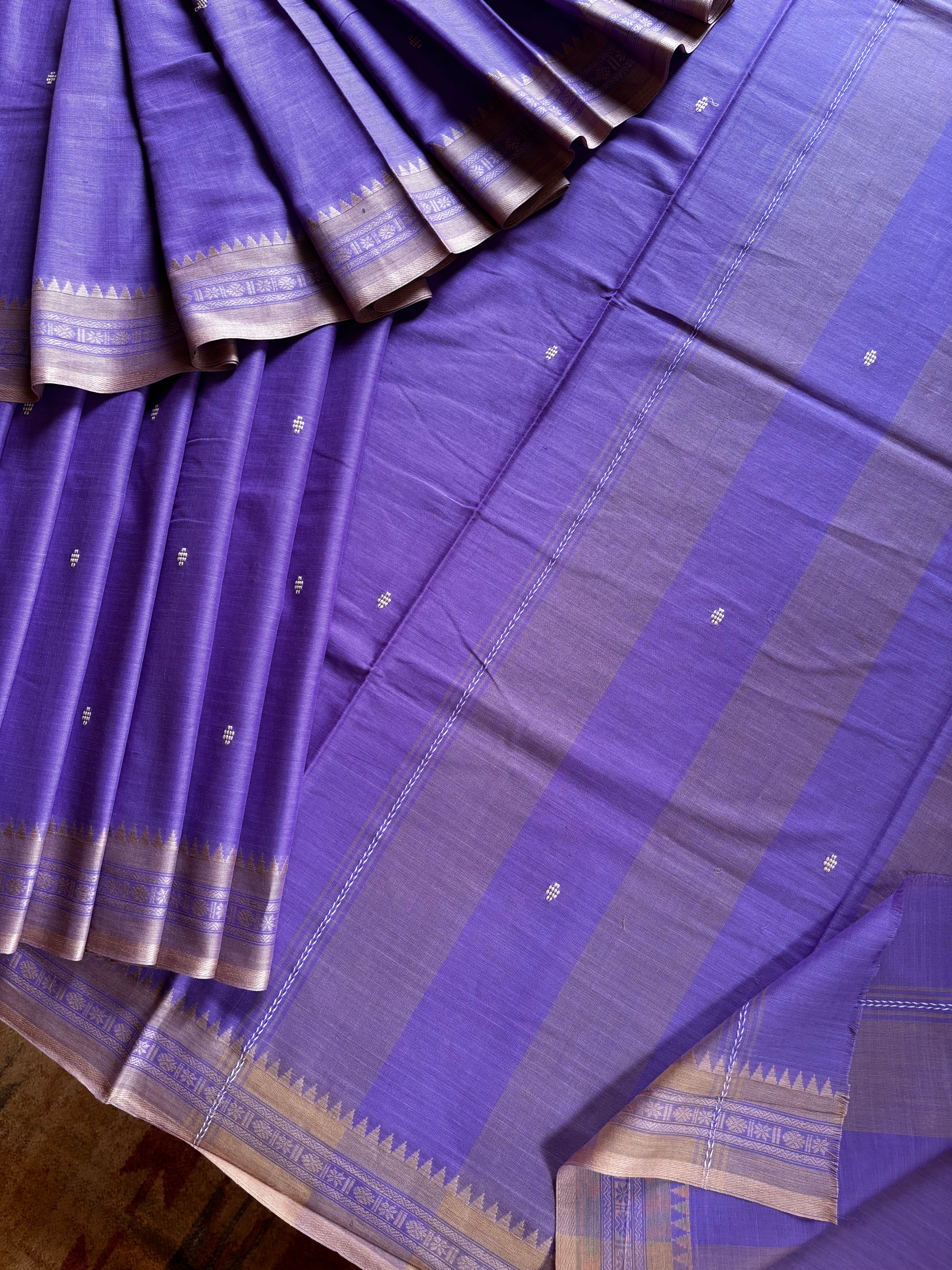Handwoven Lavender Colour Pure Cotton Saree