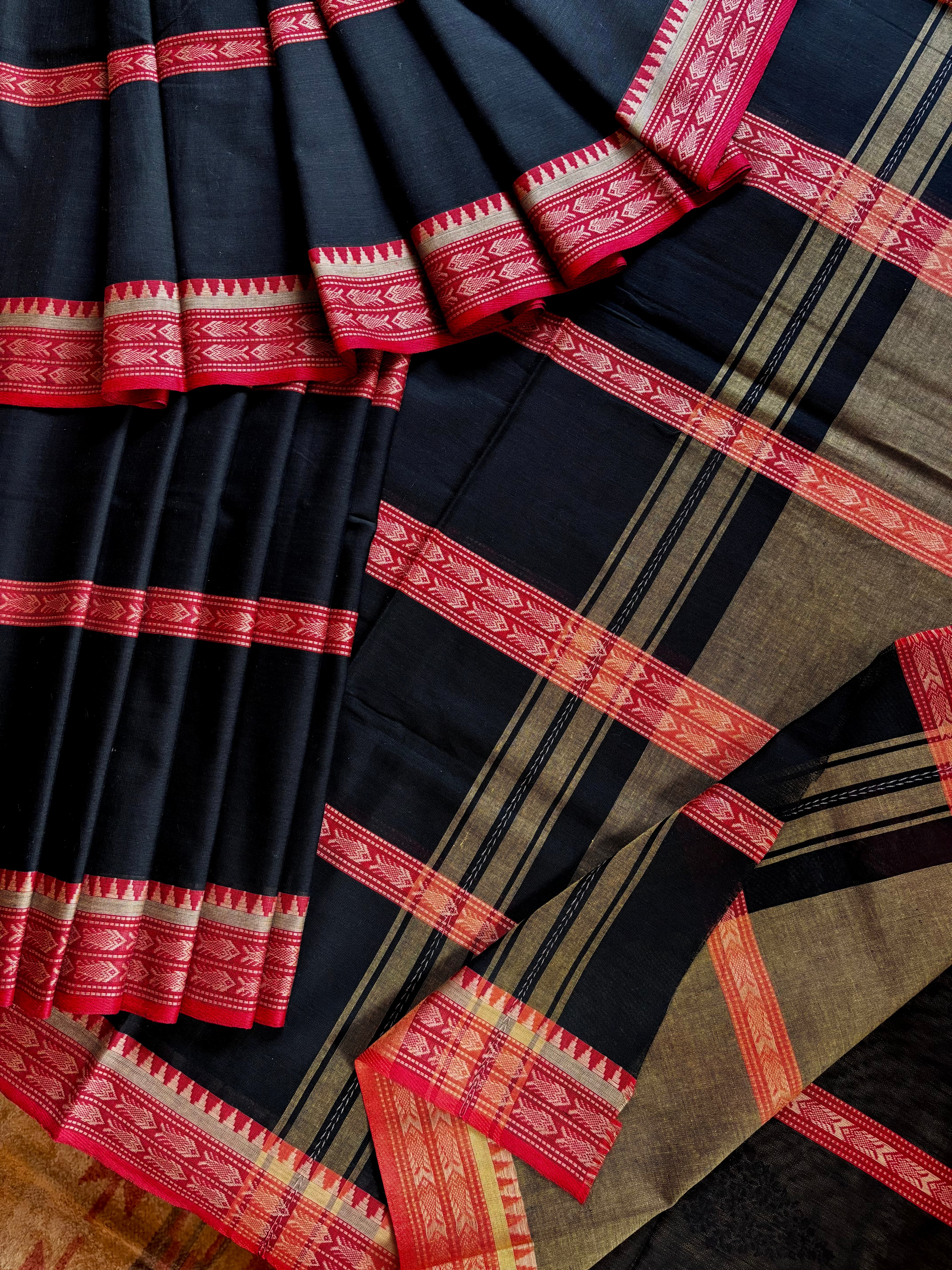 Handwoven Black Red Pure Cotton Saree