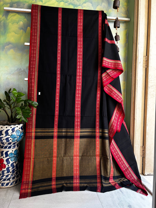 Handwoven Black Red Pure Cotton Saree
