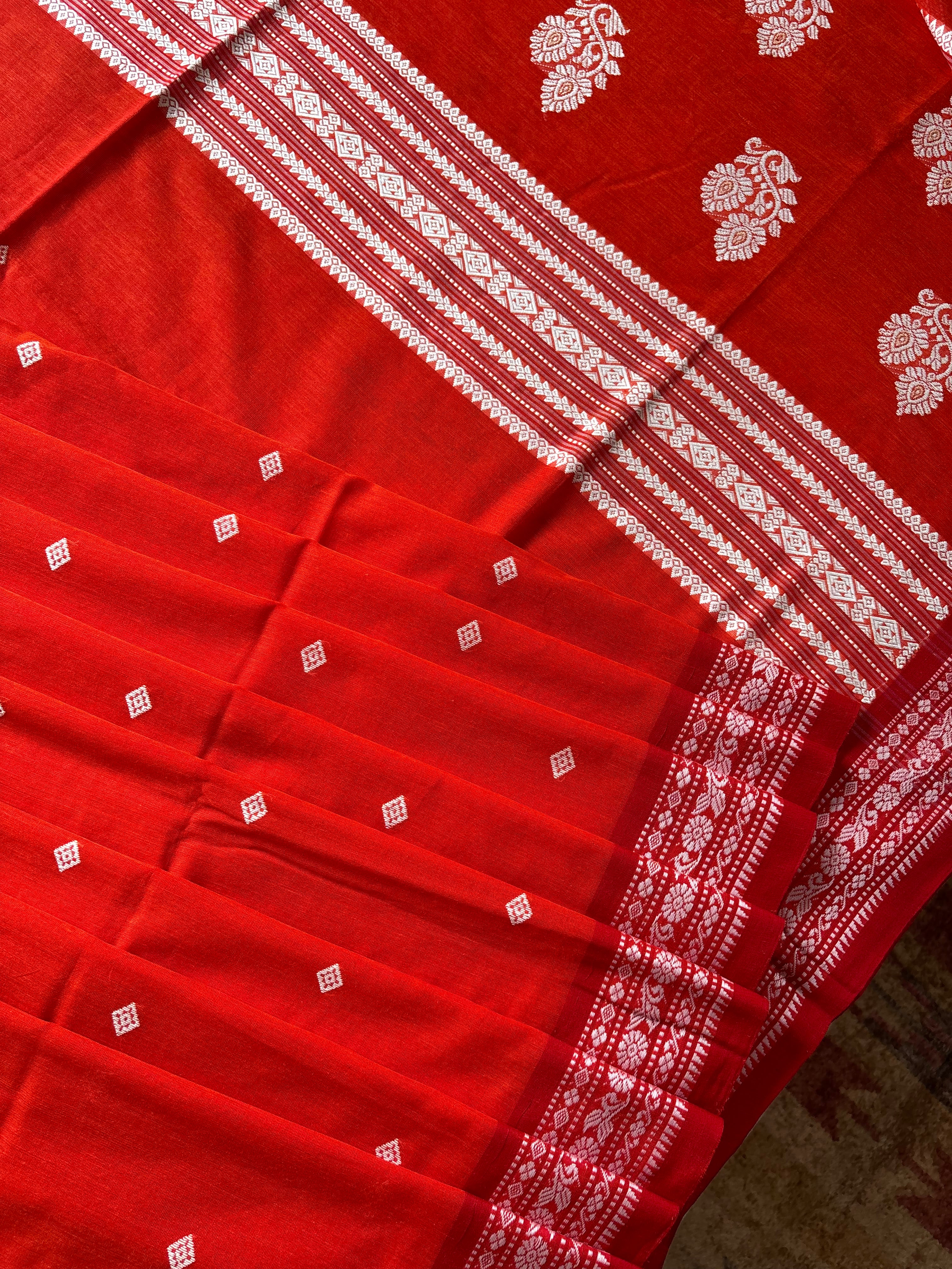 Handwoven Orange Colour Phulia Cotton Saree