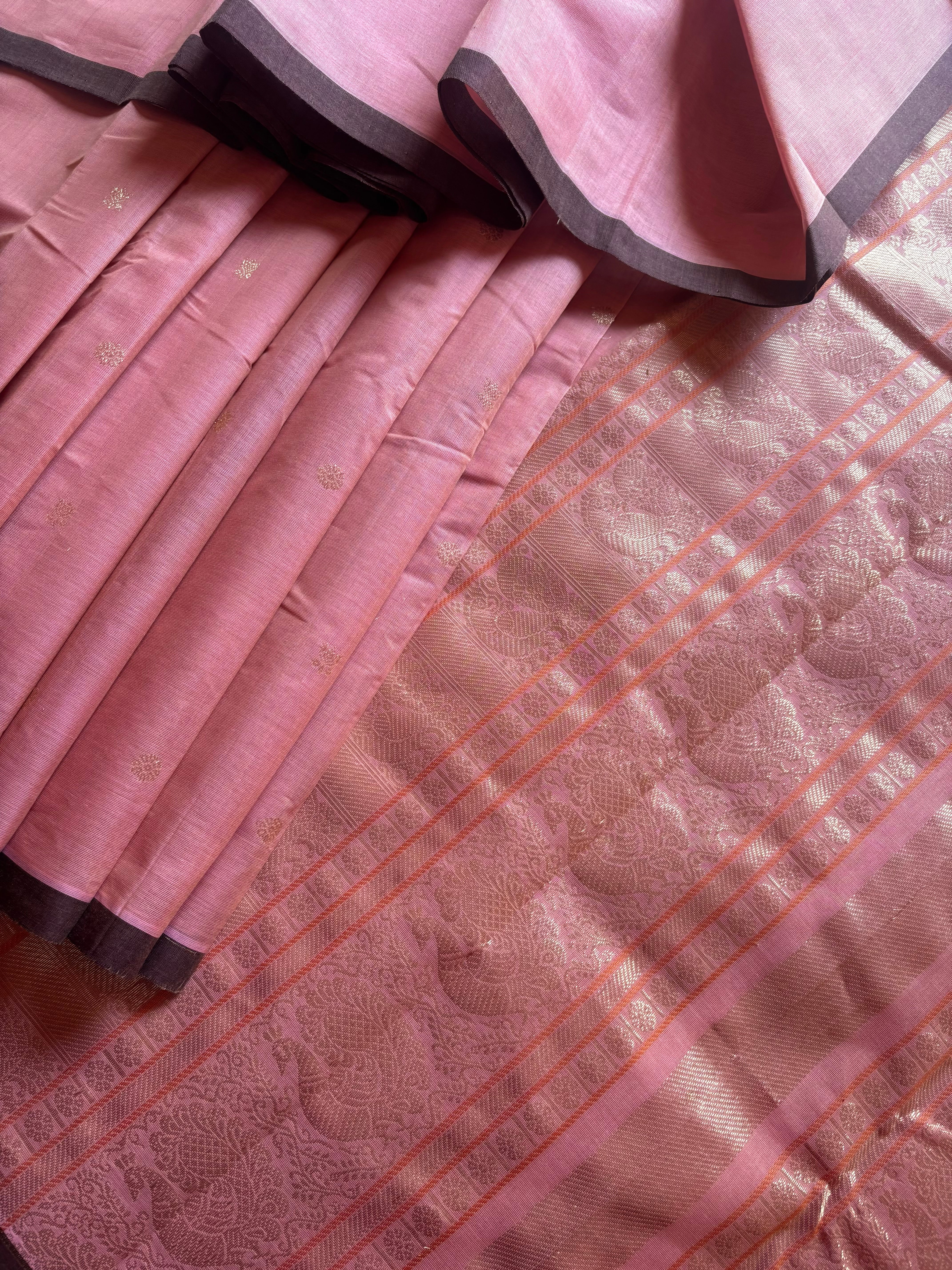 Handwoven Peachish Pink Colour Kanchipuram Cotton Saree