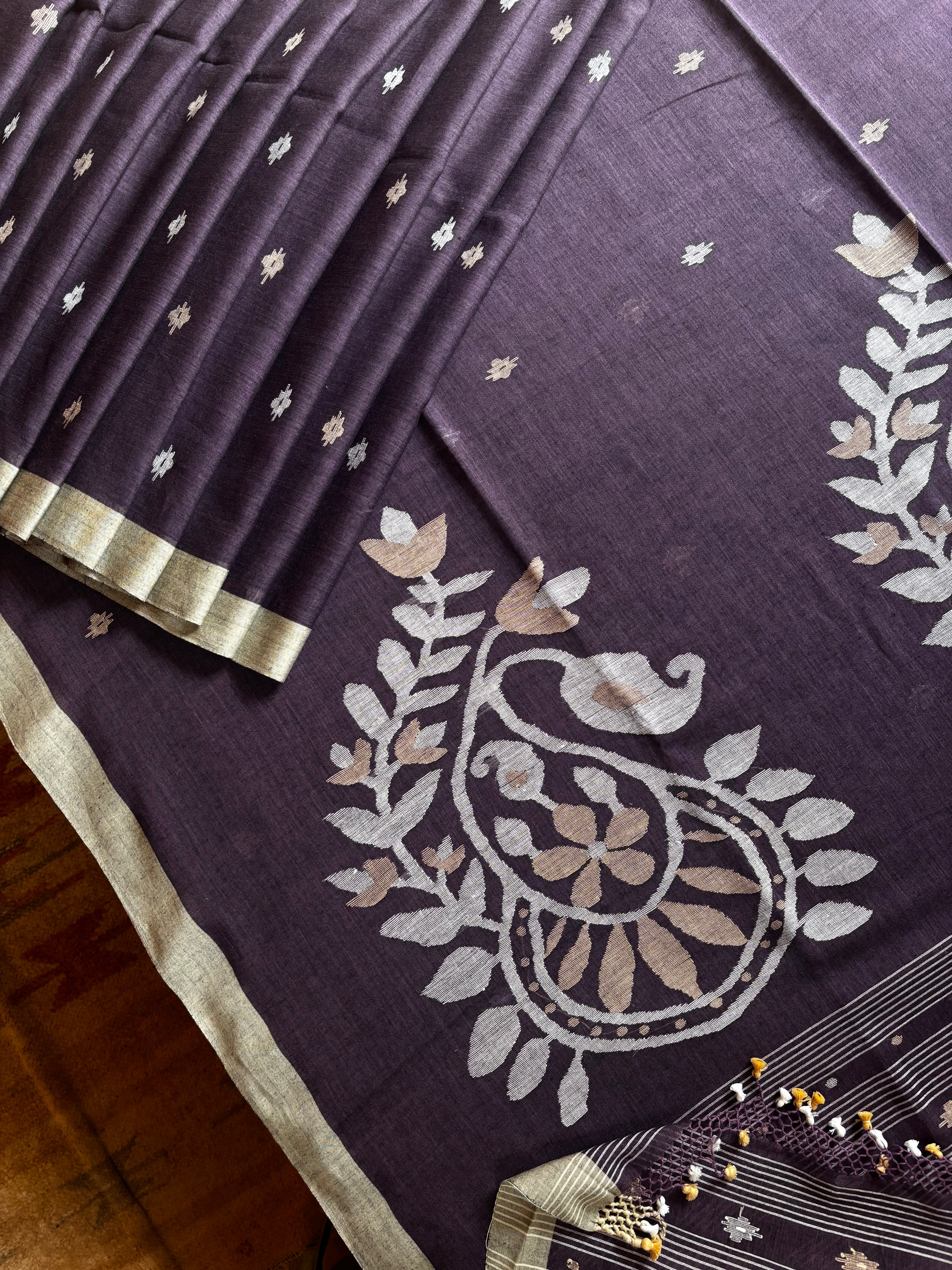 Handwoven Dusty Purple Cotton Jamdani Saree