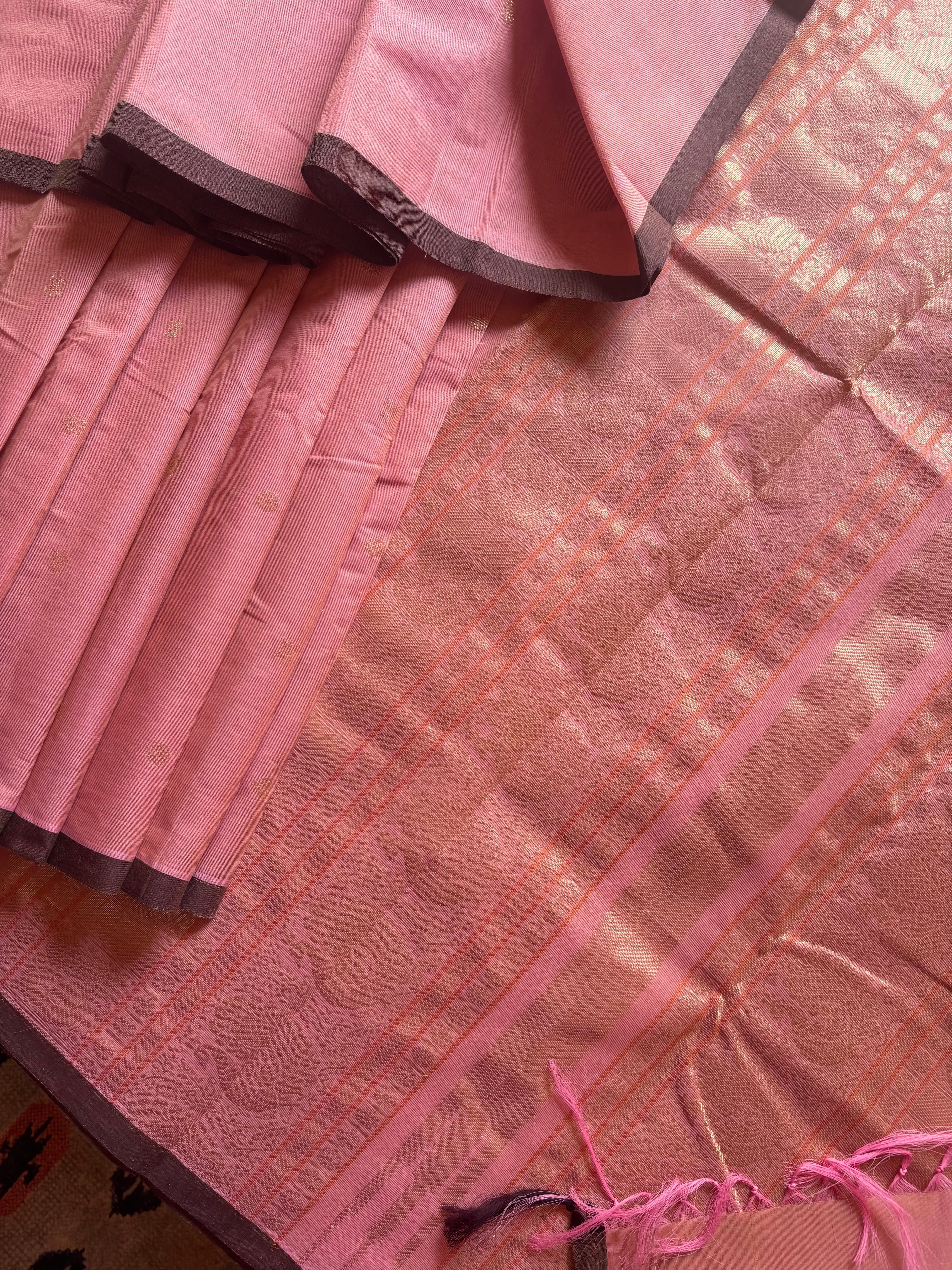 Handwoven Peachish Pink Colour Kanchipuram Cotton Saree