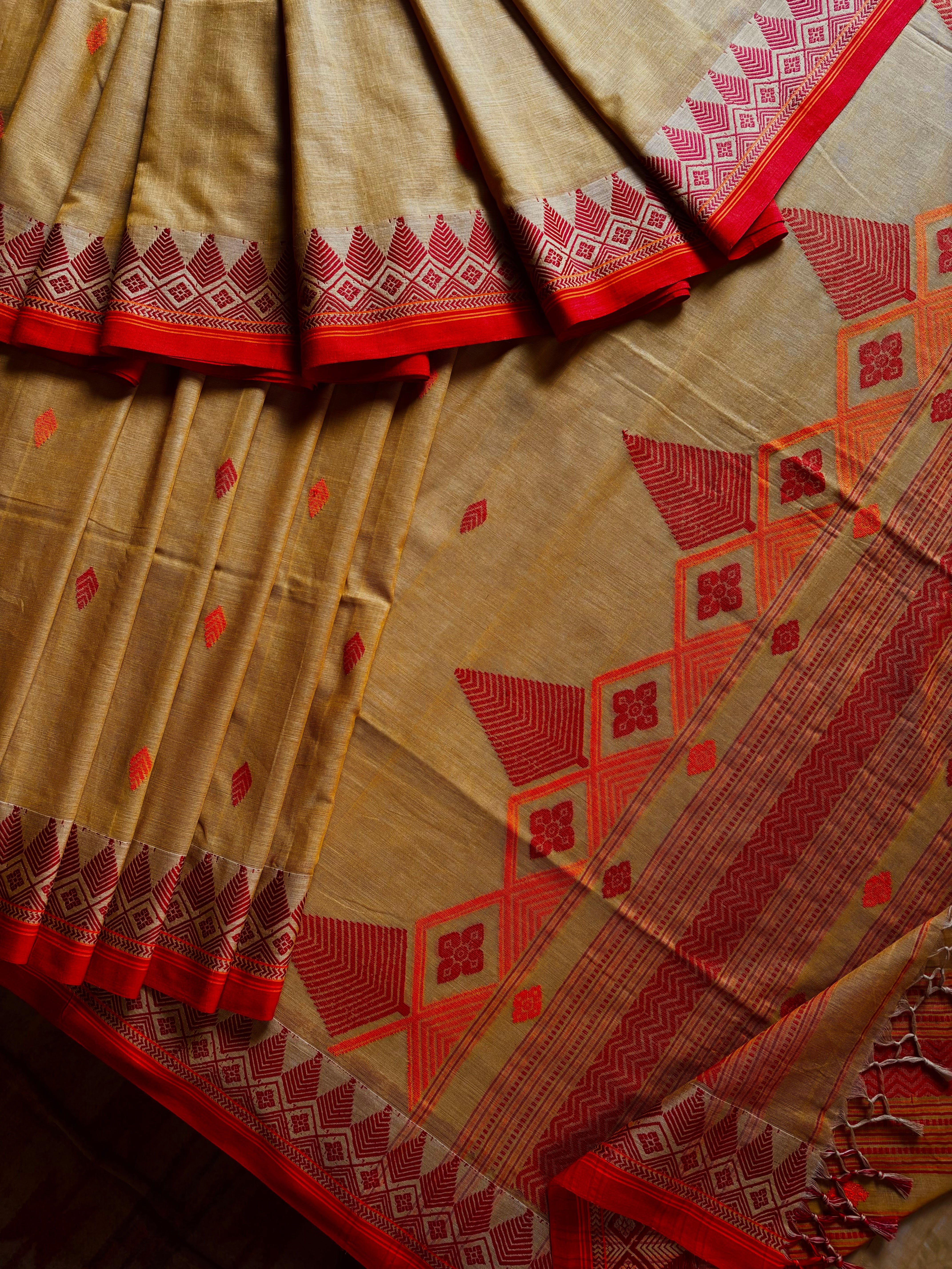 Handwoven Mustard Colour Phulia Cotton Saree