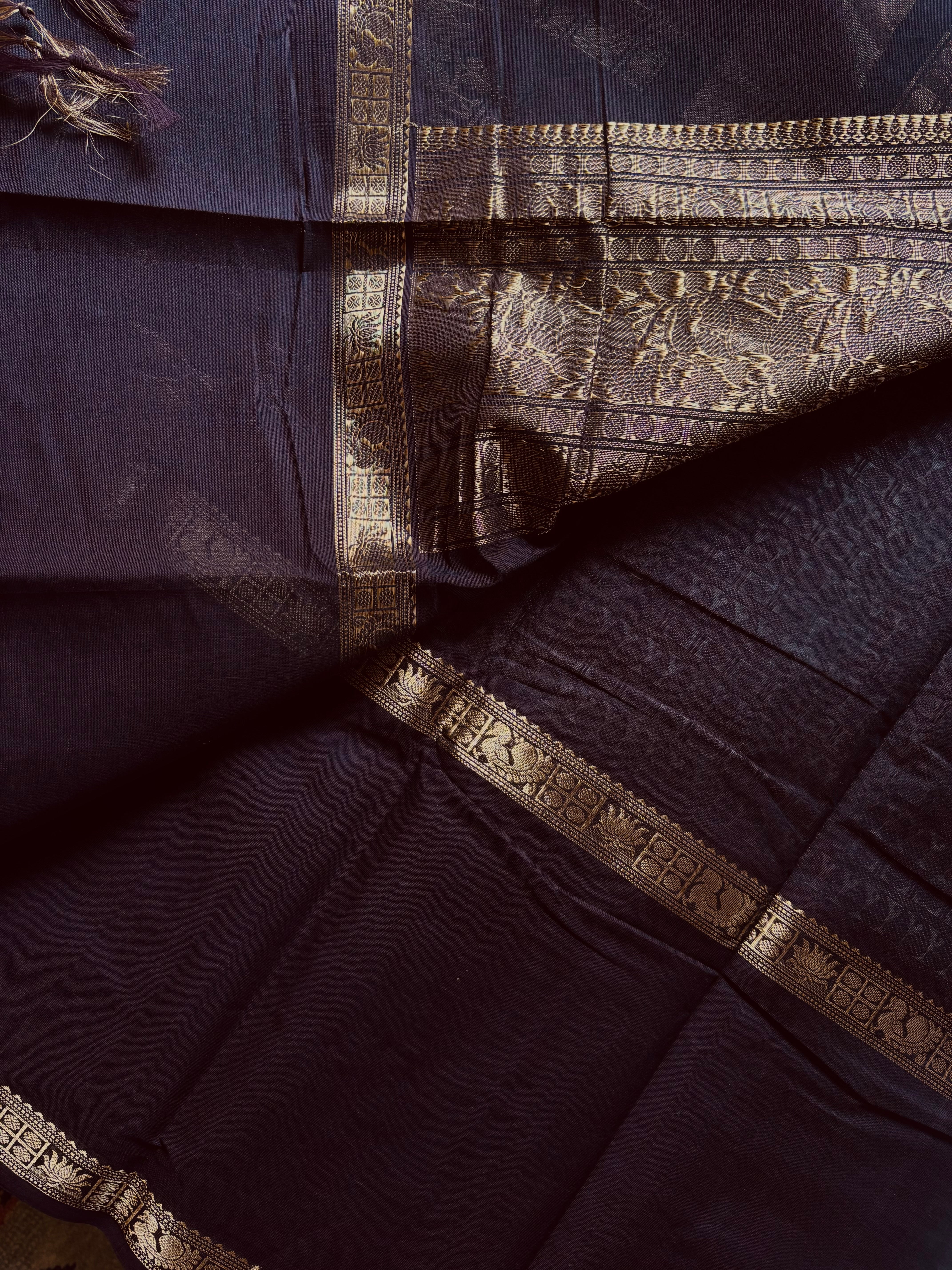 Handwoven Plum Chocolate Colour Kanchipuram Cotton Saree