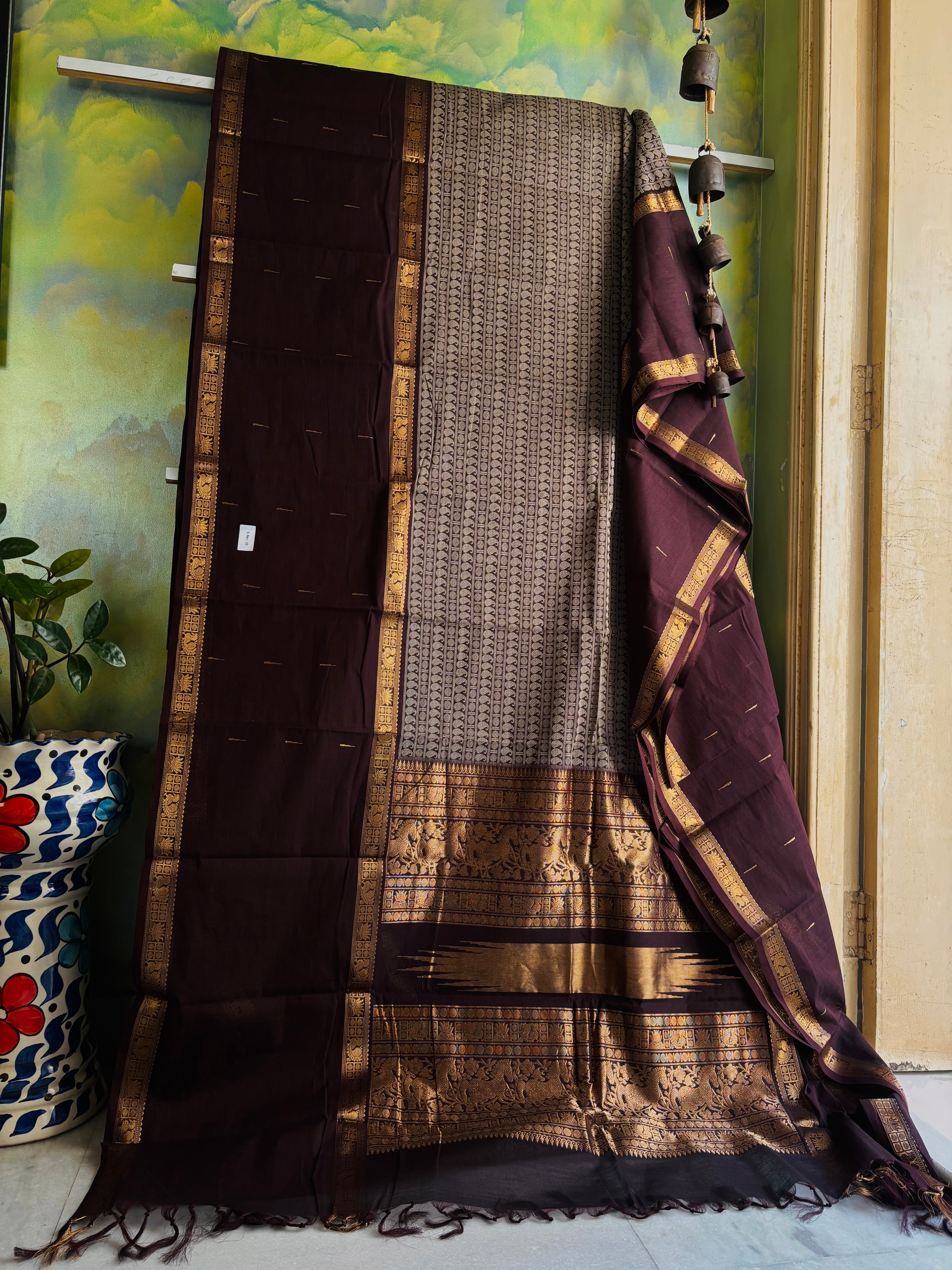 Handwoven Plum Chocolate Colour Kanchipuram Cotton Saree