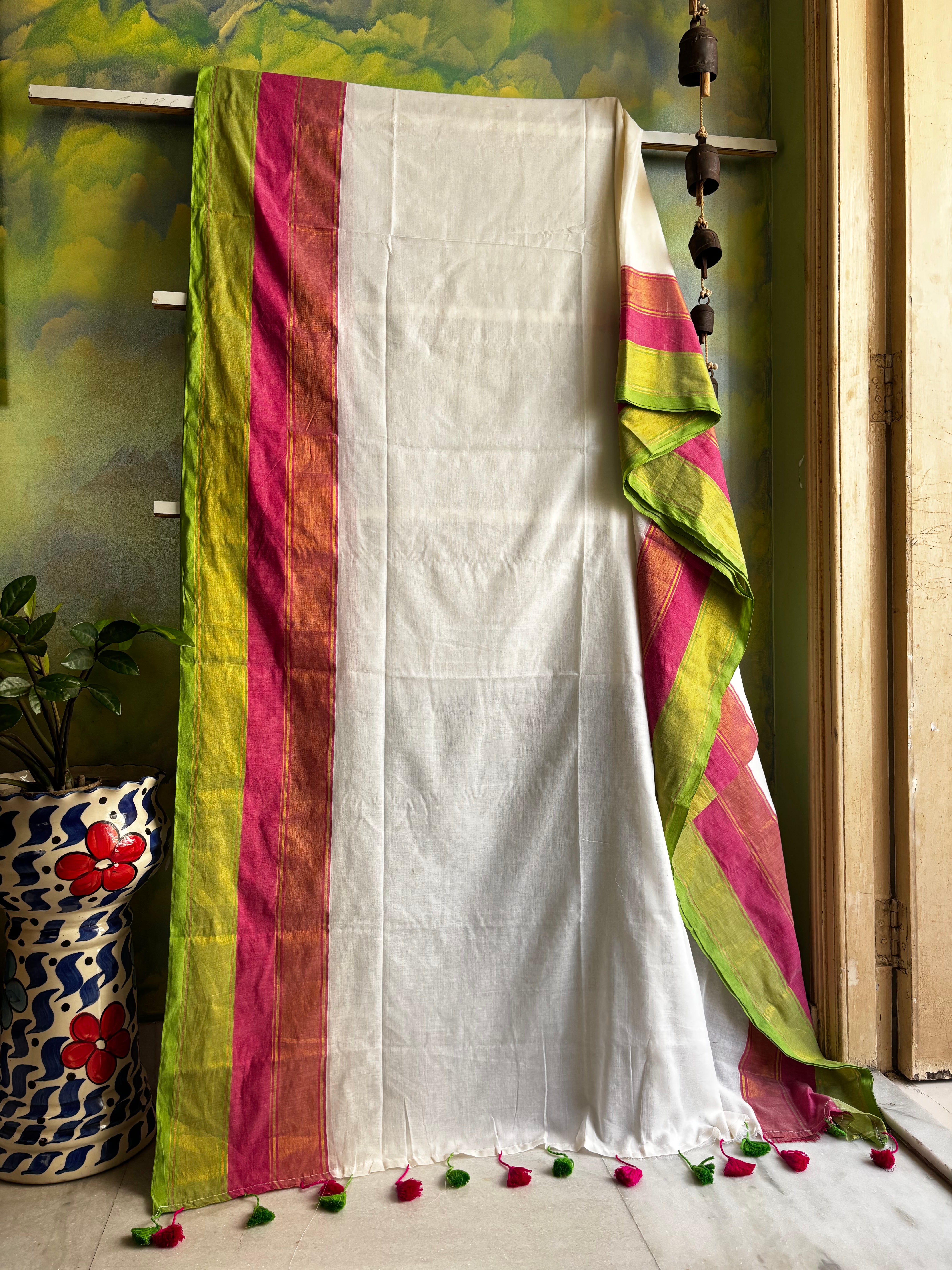 Offwhite Colour Pink Green Zari Border Mul Cotton Saree