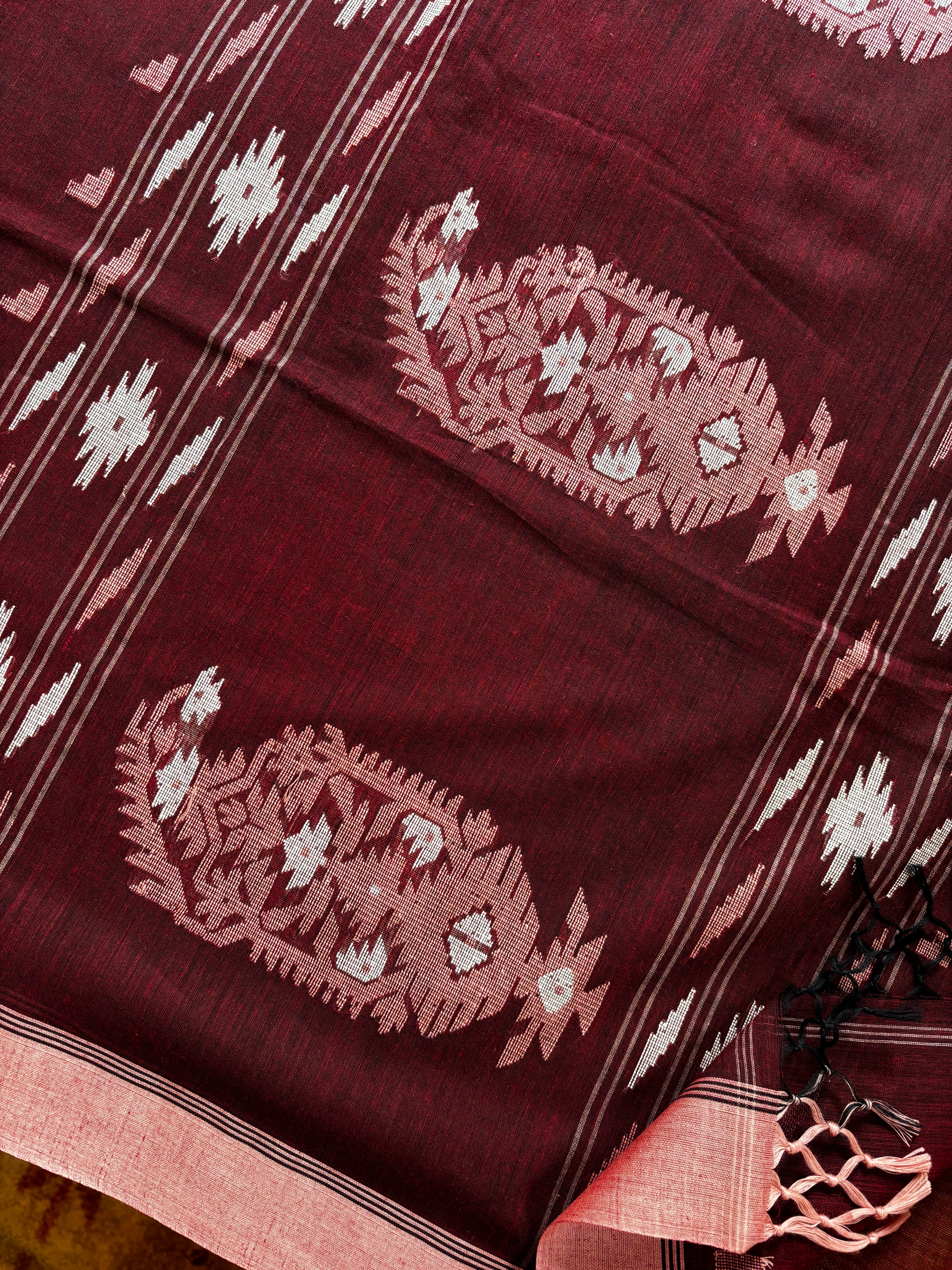 Handwoven Wine Colour Pure Cotton Jamdani Saree