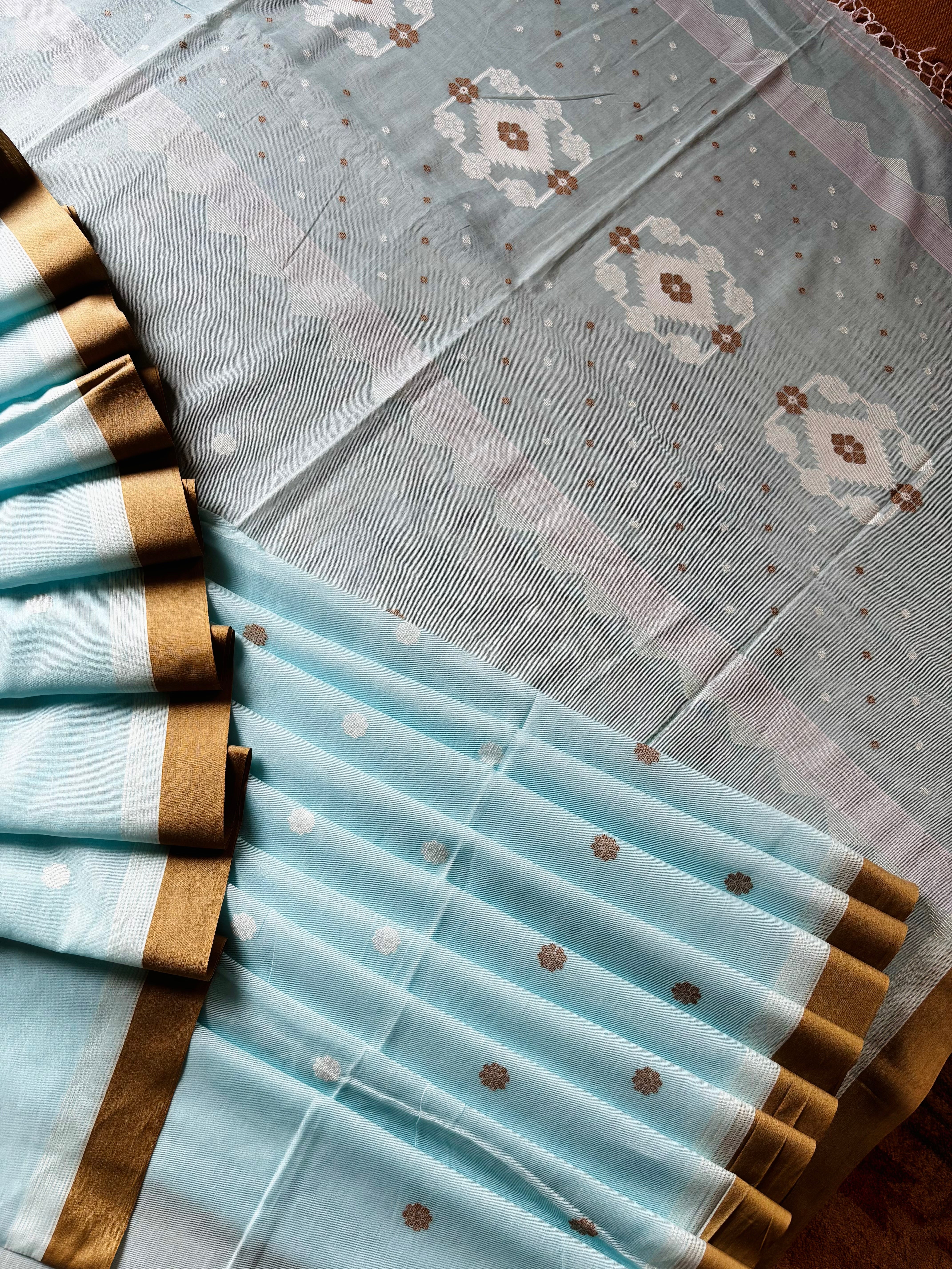 Handwoven Light Sky Cotton Jamdani Saree