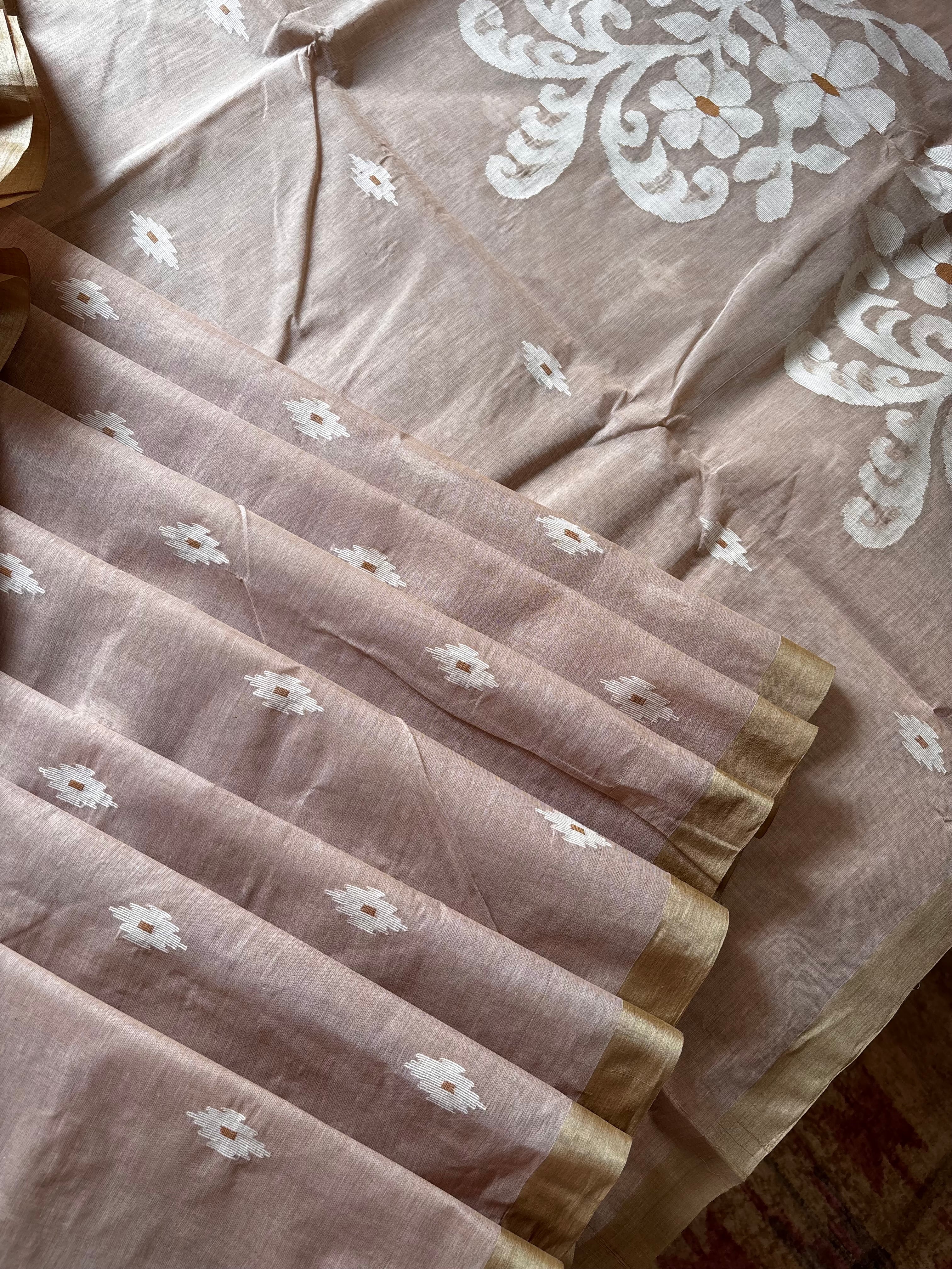 Handwoven Light Brown Colour Cotton Jamdani Saree
