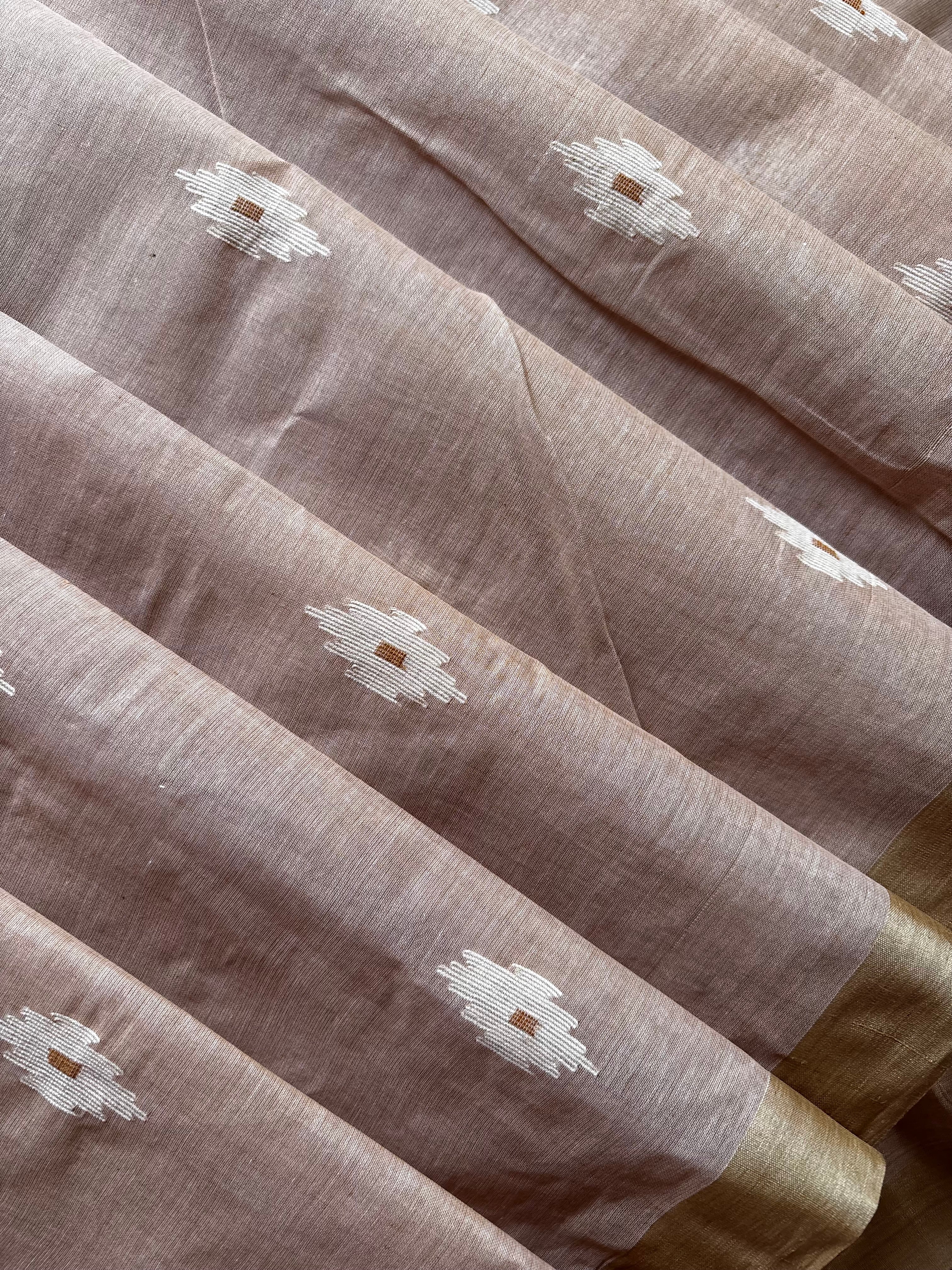 Handwoven Light Brown Colour Cotton Jamdani Saree