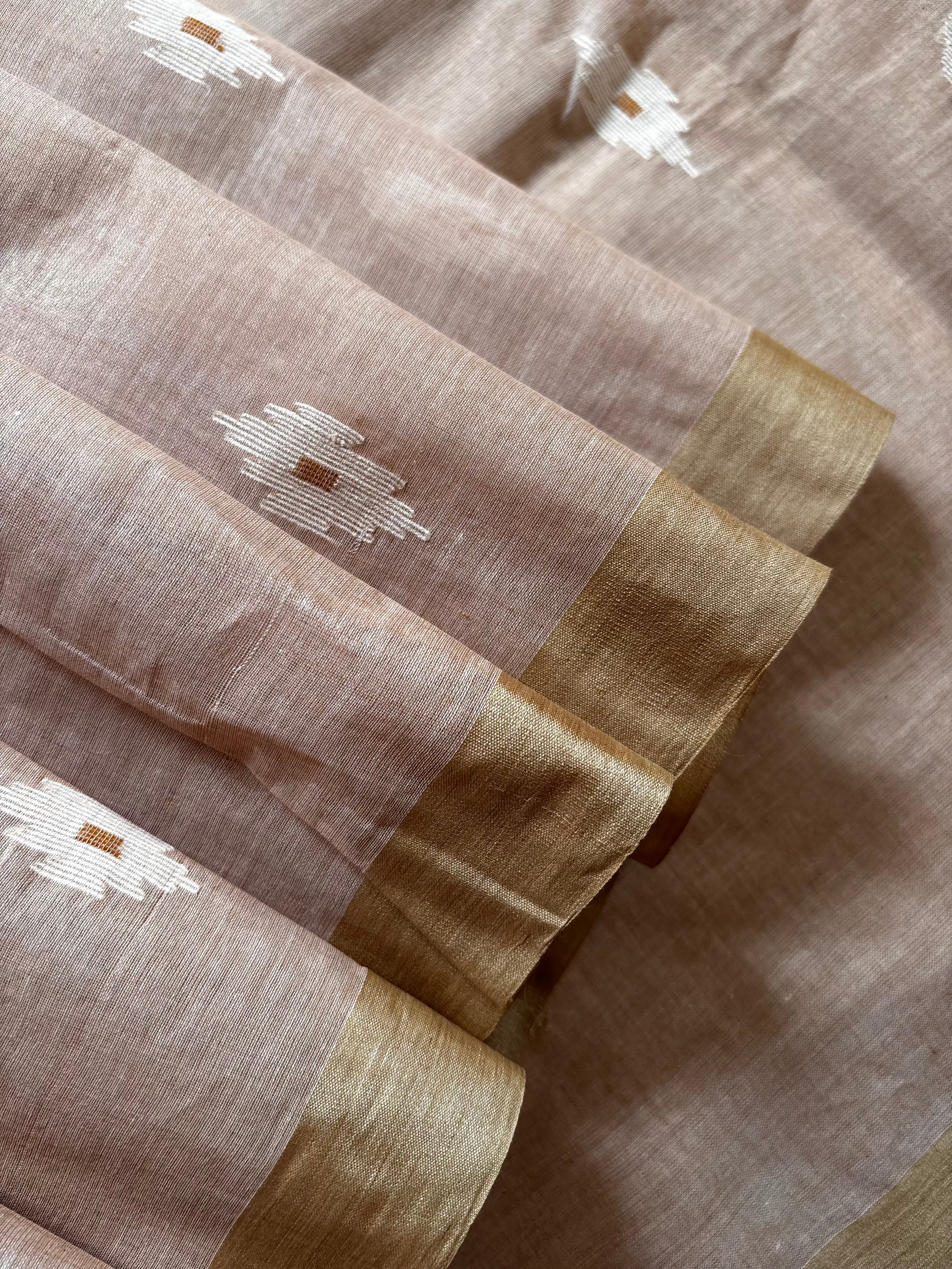 Handwoven Light Brown Colour Cotton Jamdani Saree