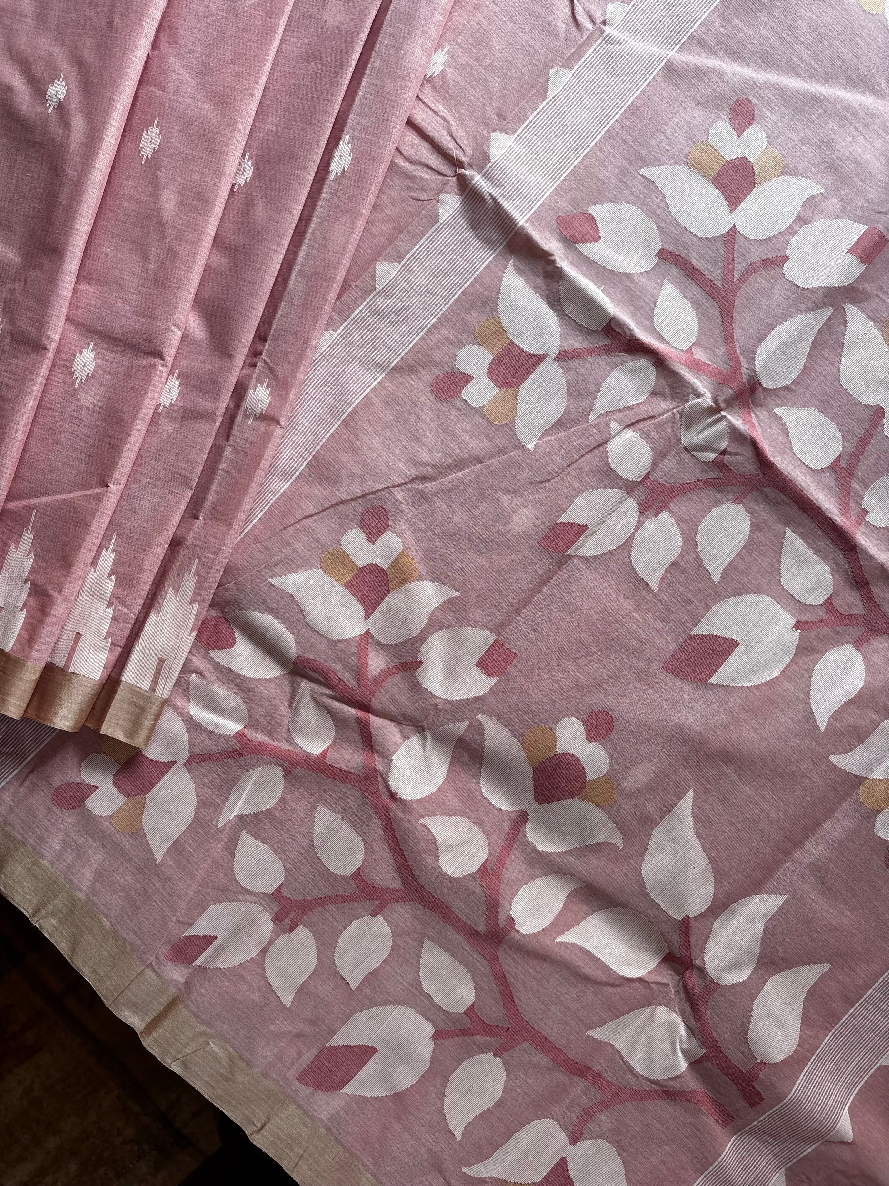 Handwoven Dusty Pink Colour Cotton Jamdani Saree