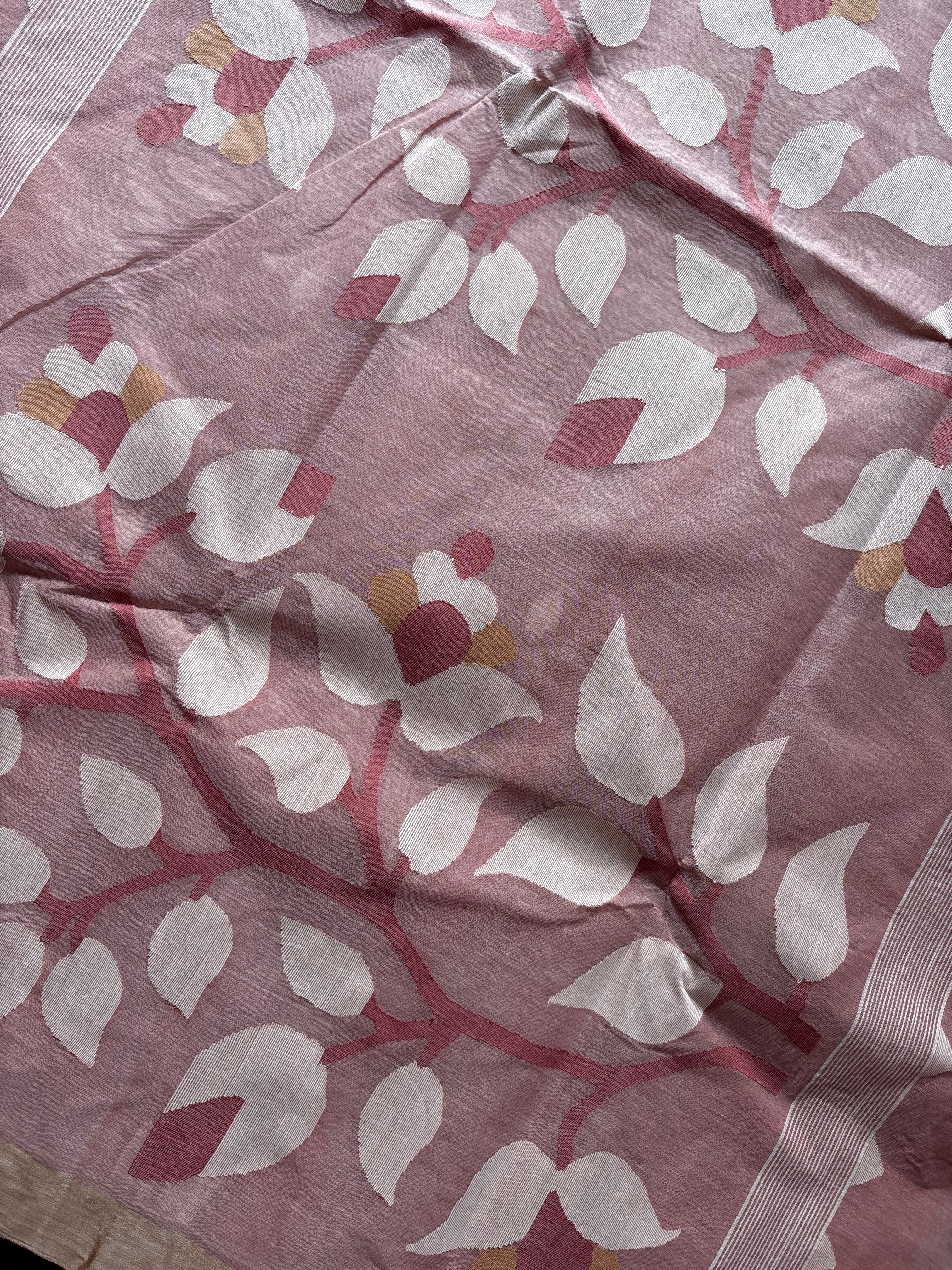 Handwoven Dusty Pink Colour Cotton Jamdani Saree