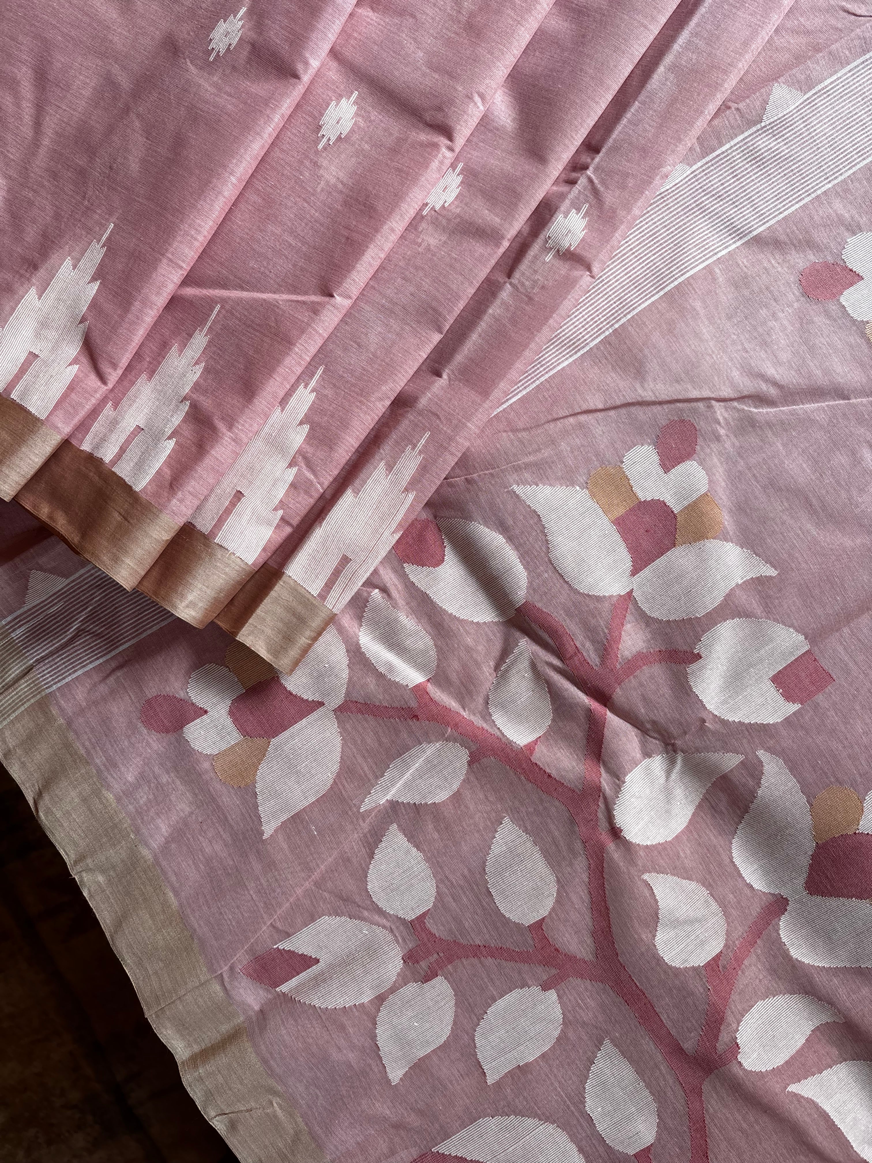 Handwoven Dusty Pink Colour Cotton Jamdani Saree