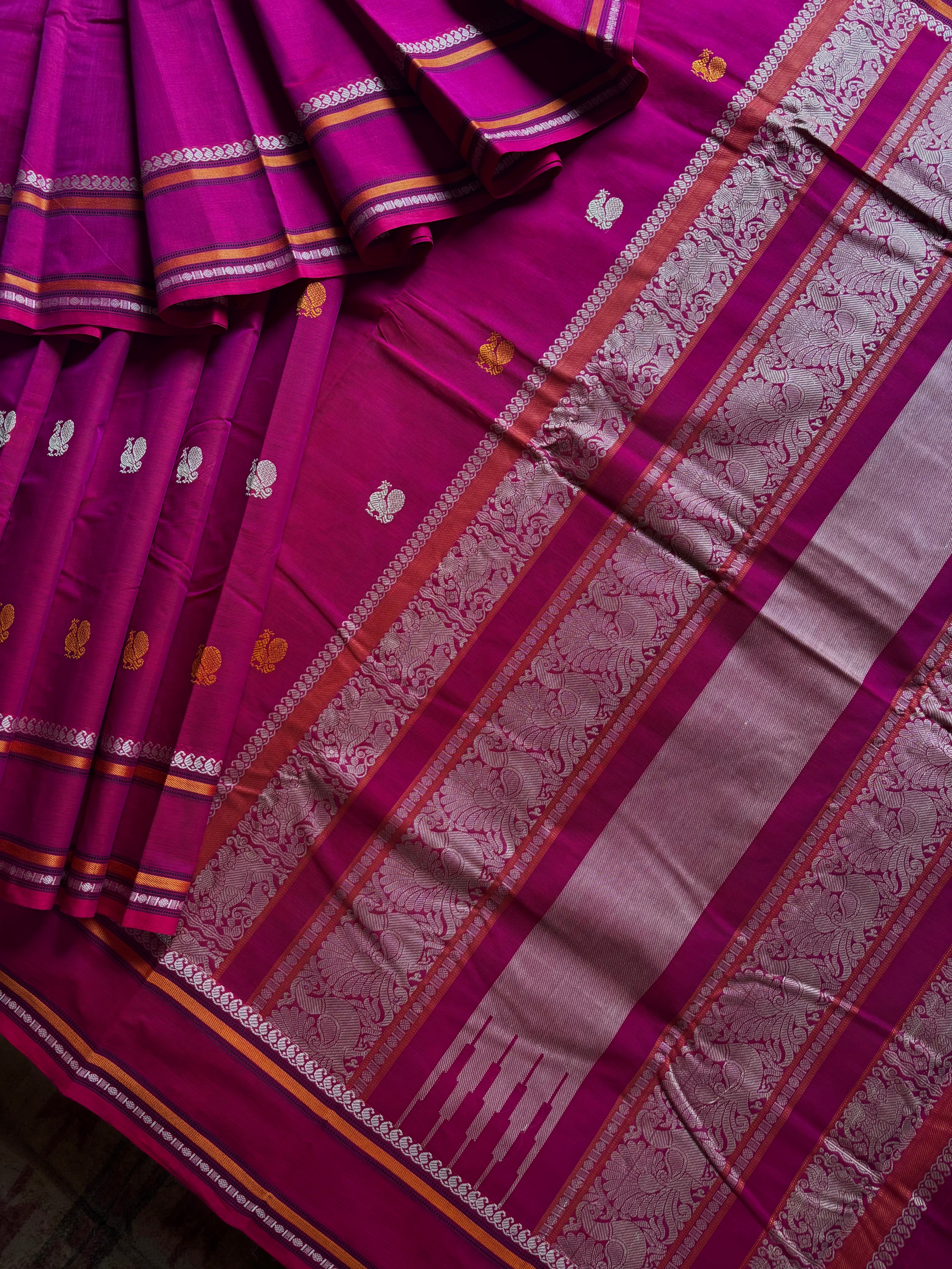 Handwoven Red Blue Mixed Toned Kanchipuram Cotton Saree