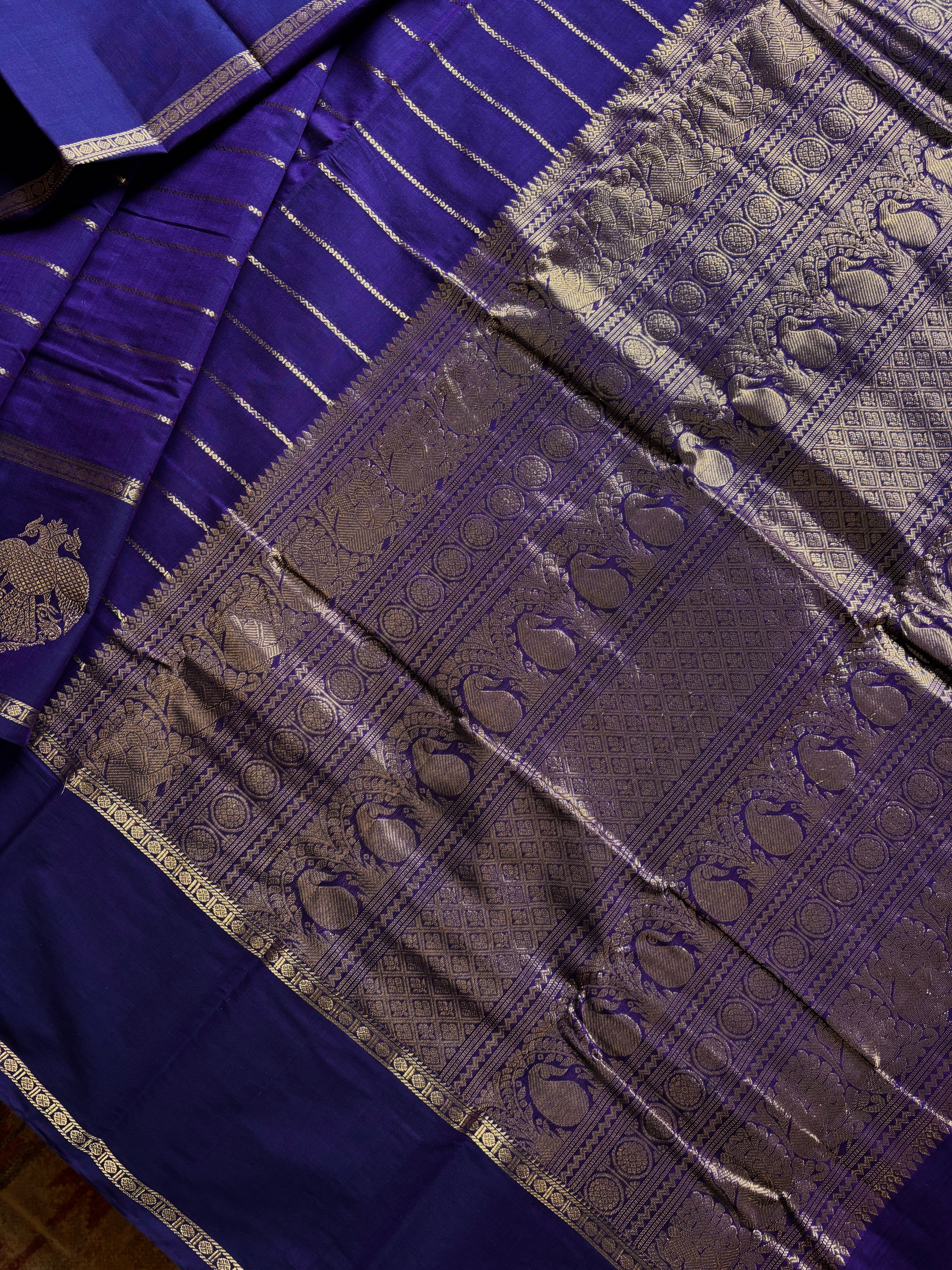 Handwoven Purple Colour Kanchipuram Veldhari Cotton Saree