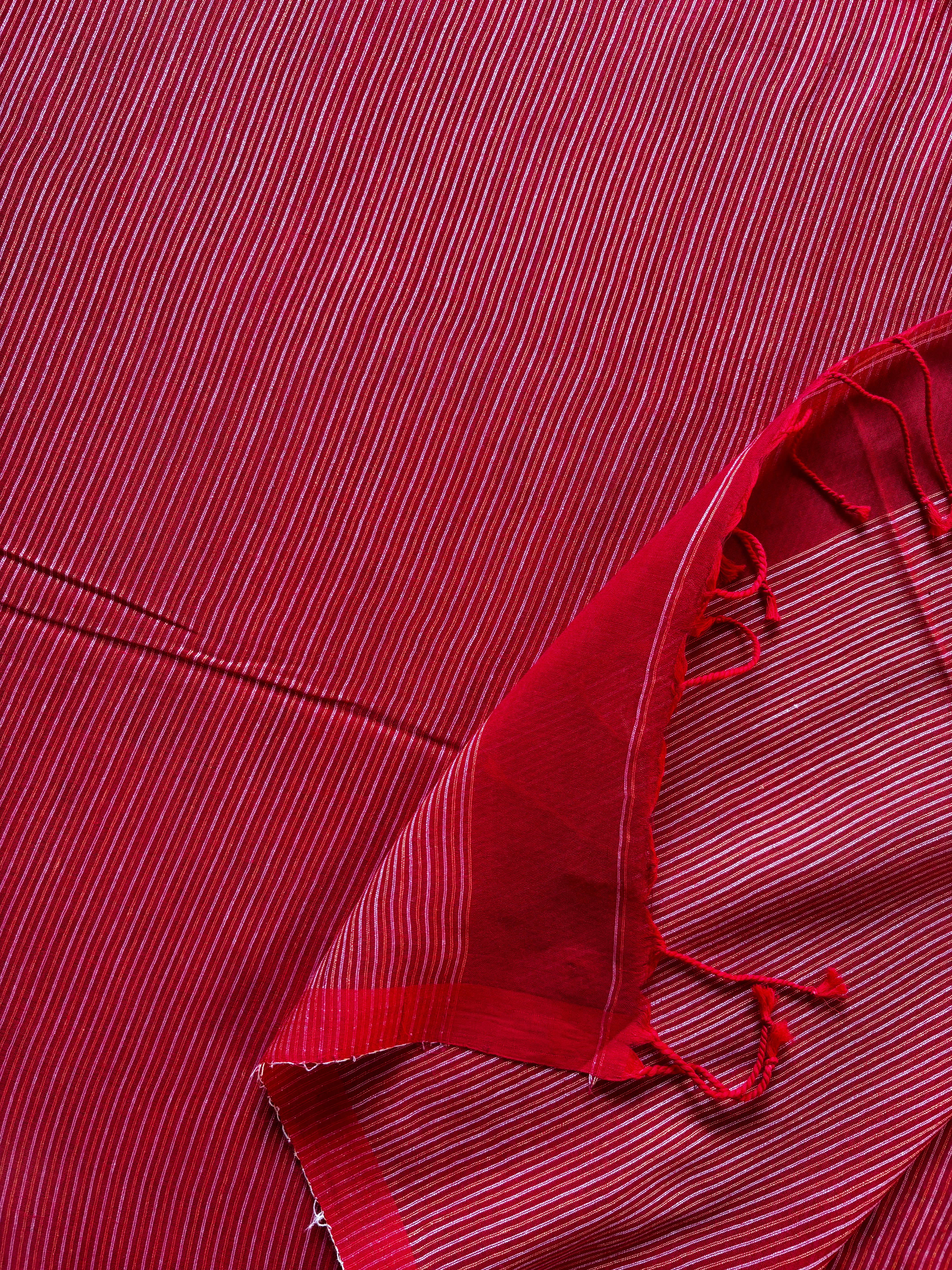 Handwoven Red Colour Cotton Jamdani Saree