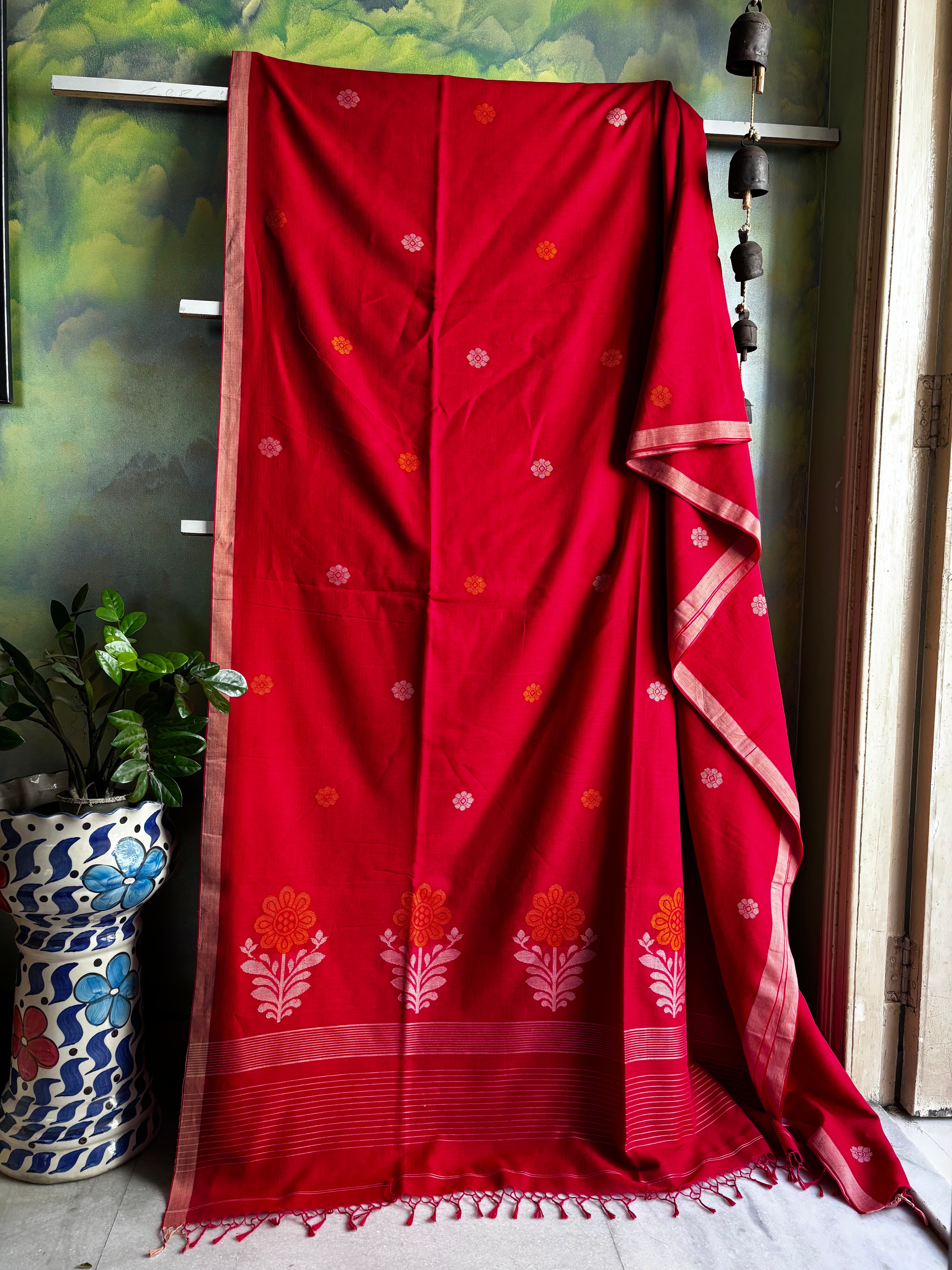 Handwoven Red Cotton Jamdani Saree