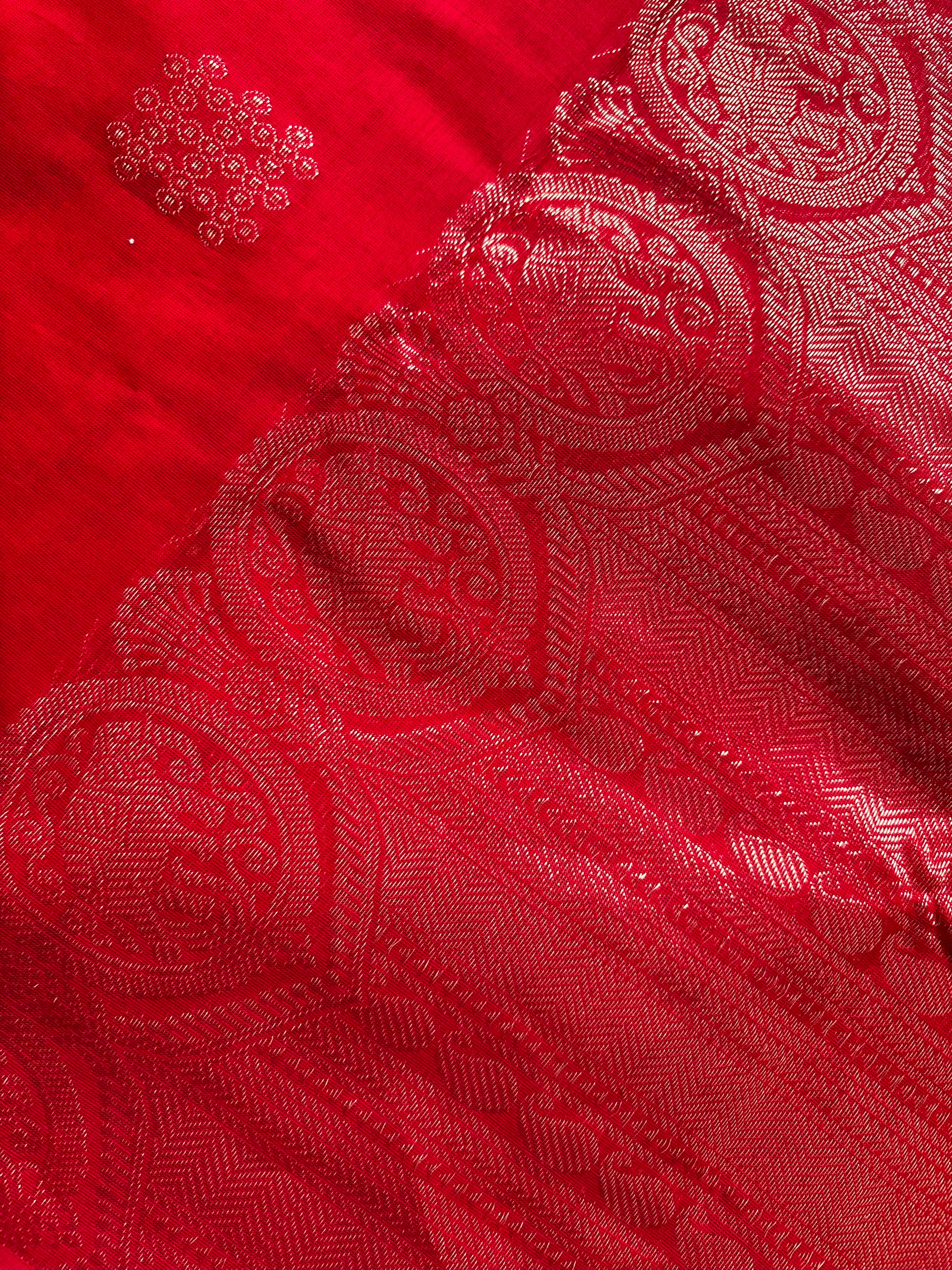 Handwoven Red Colour Kanchipuram Cotton Saree