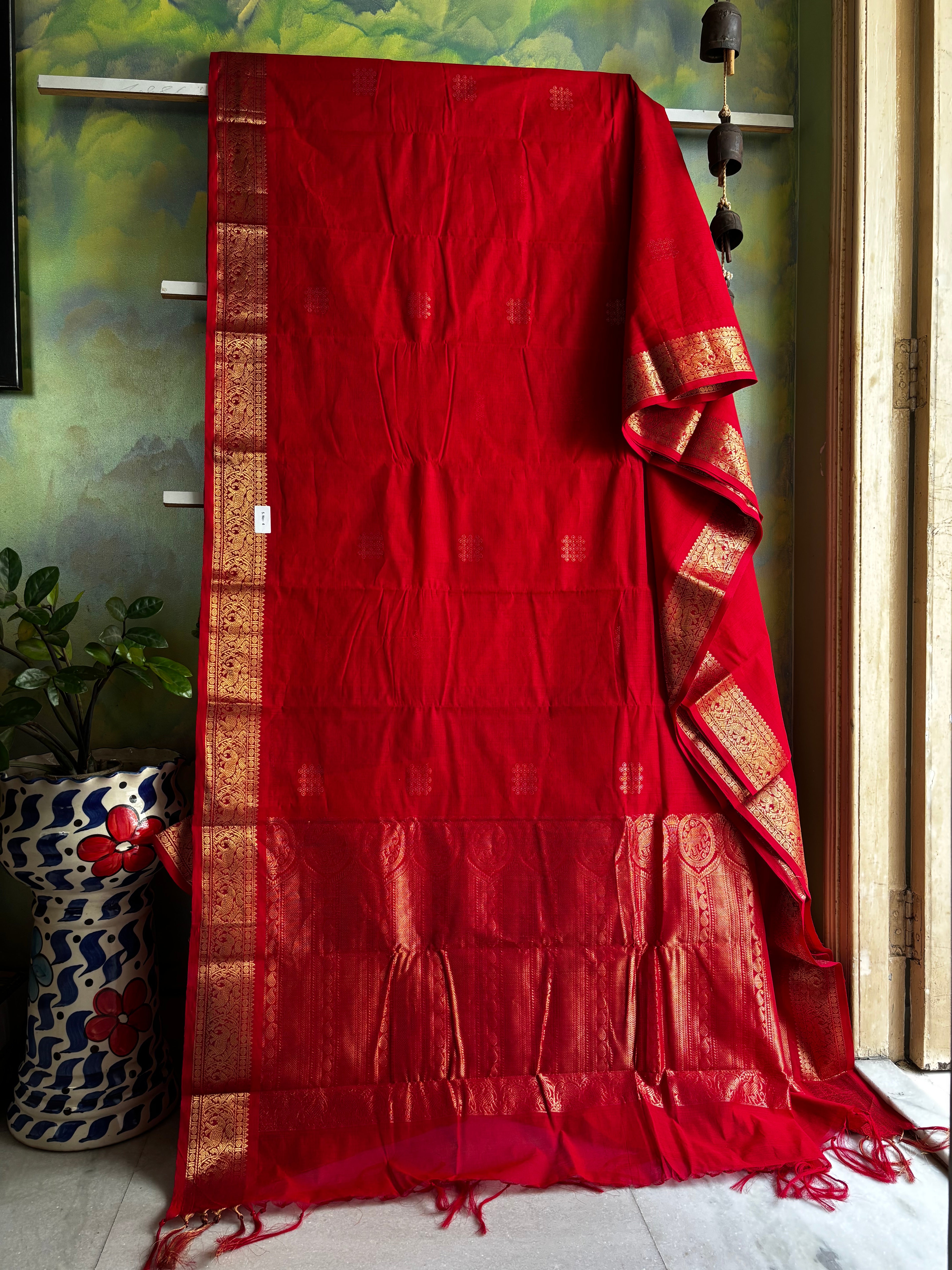 Handwoven Red Colour Kanchipuram Cotton Saree