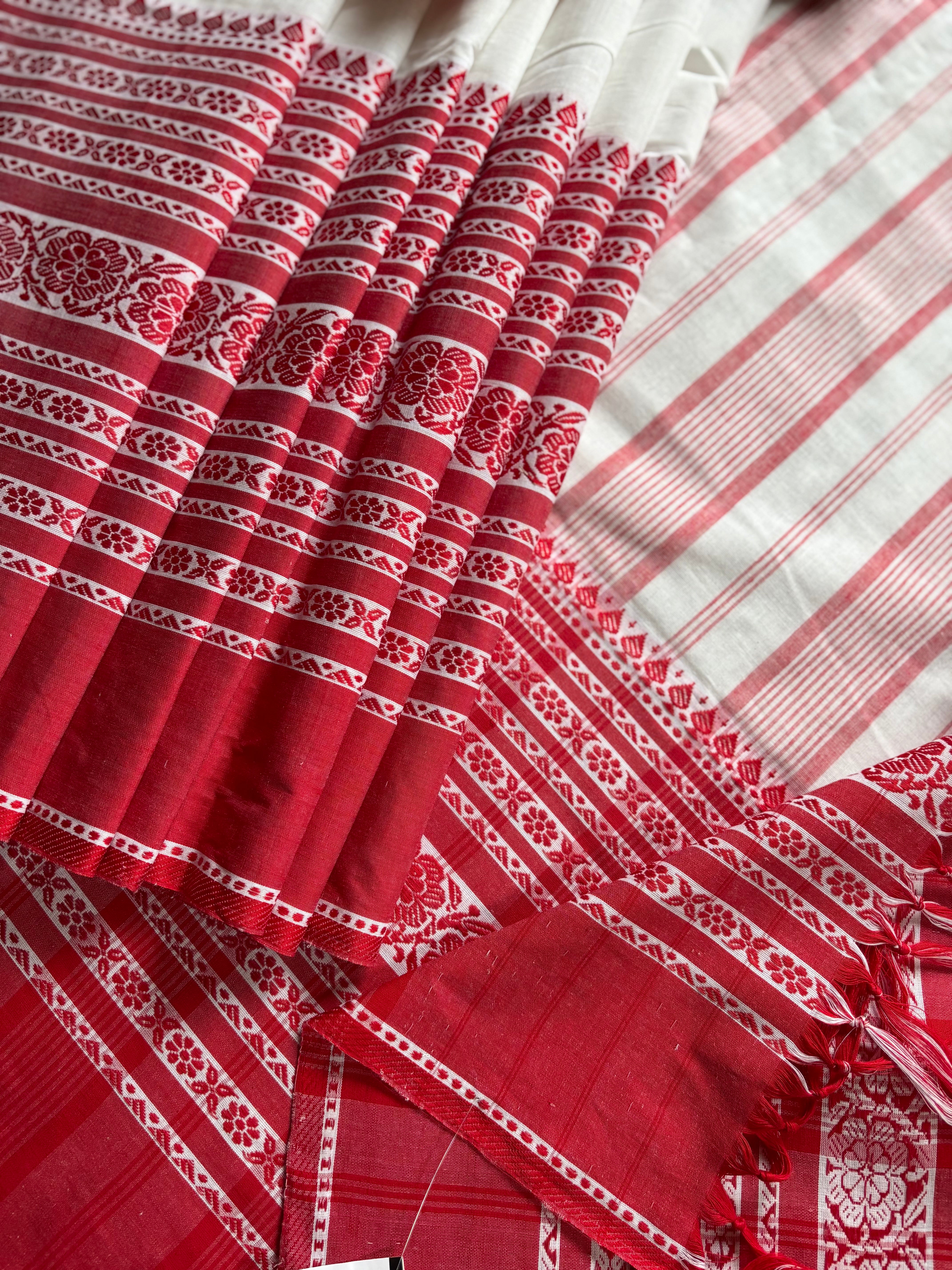 Handwoven White Red Begampuri Cotton