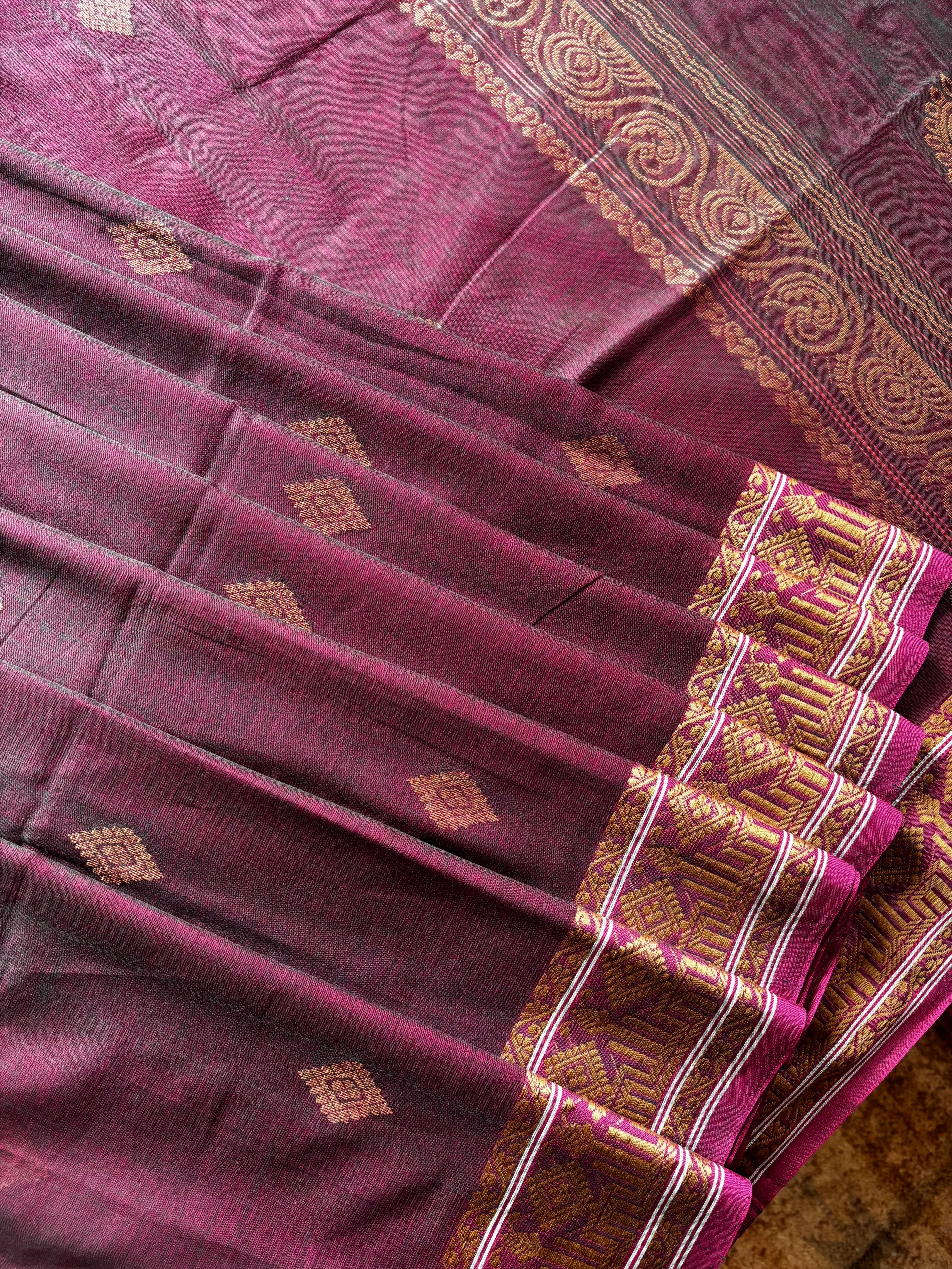 Handwoven Dual Toned Purple Colour Phulia Cotton Saree