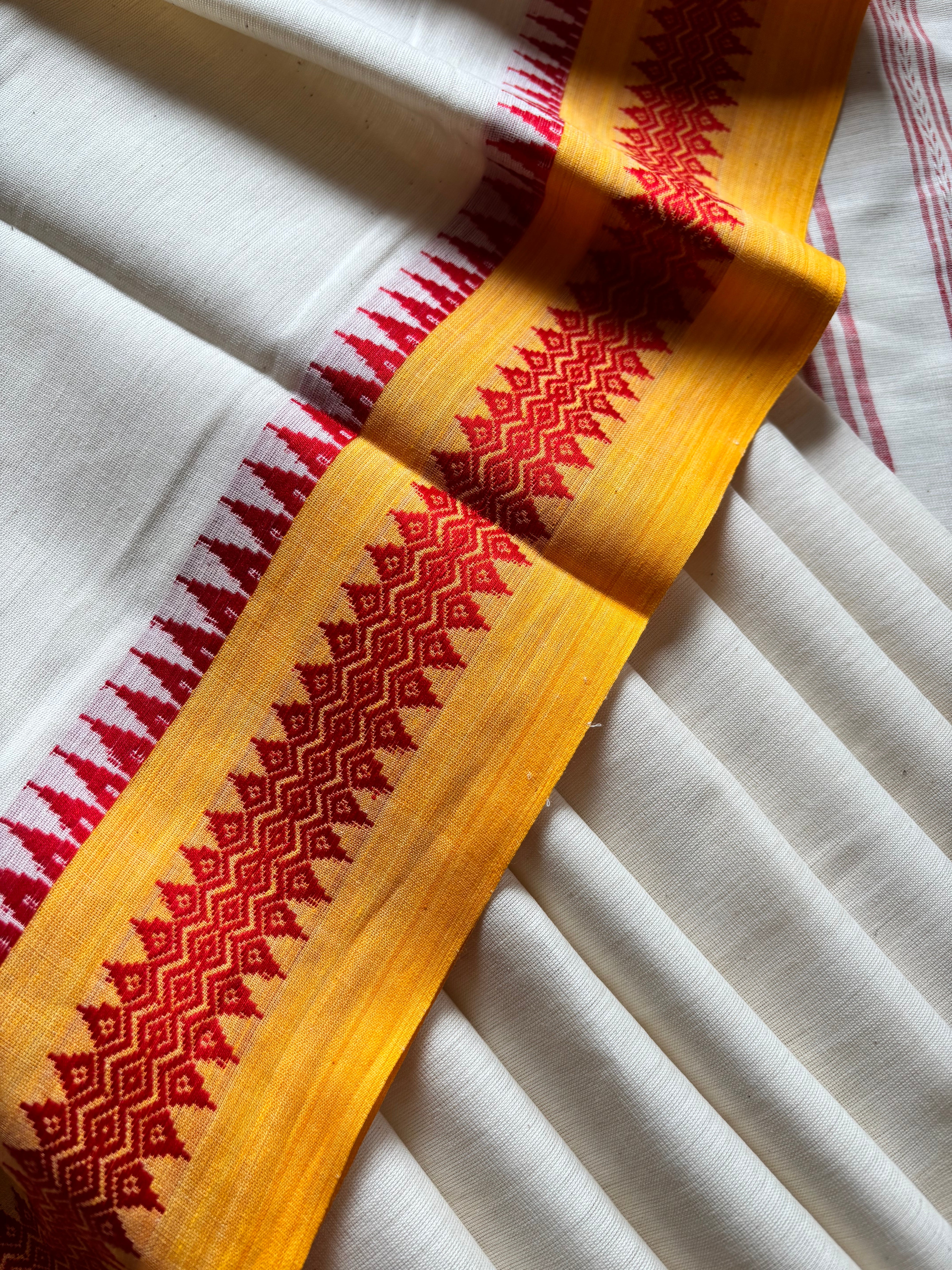 Handwoven White Red Yellow Ganga Yamuna Cotton Saree