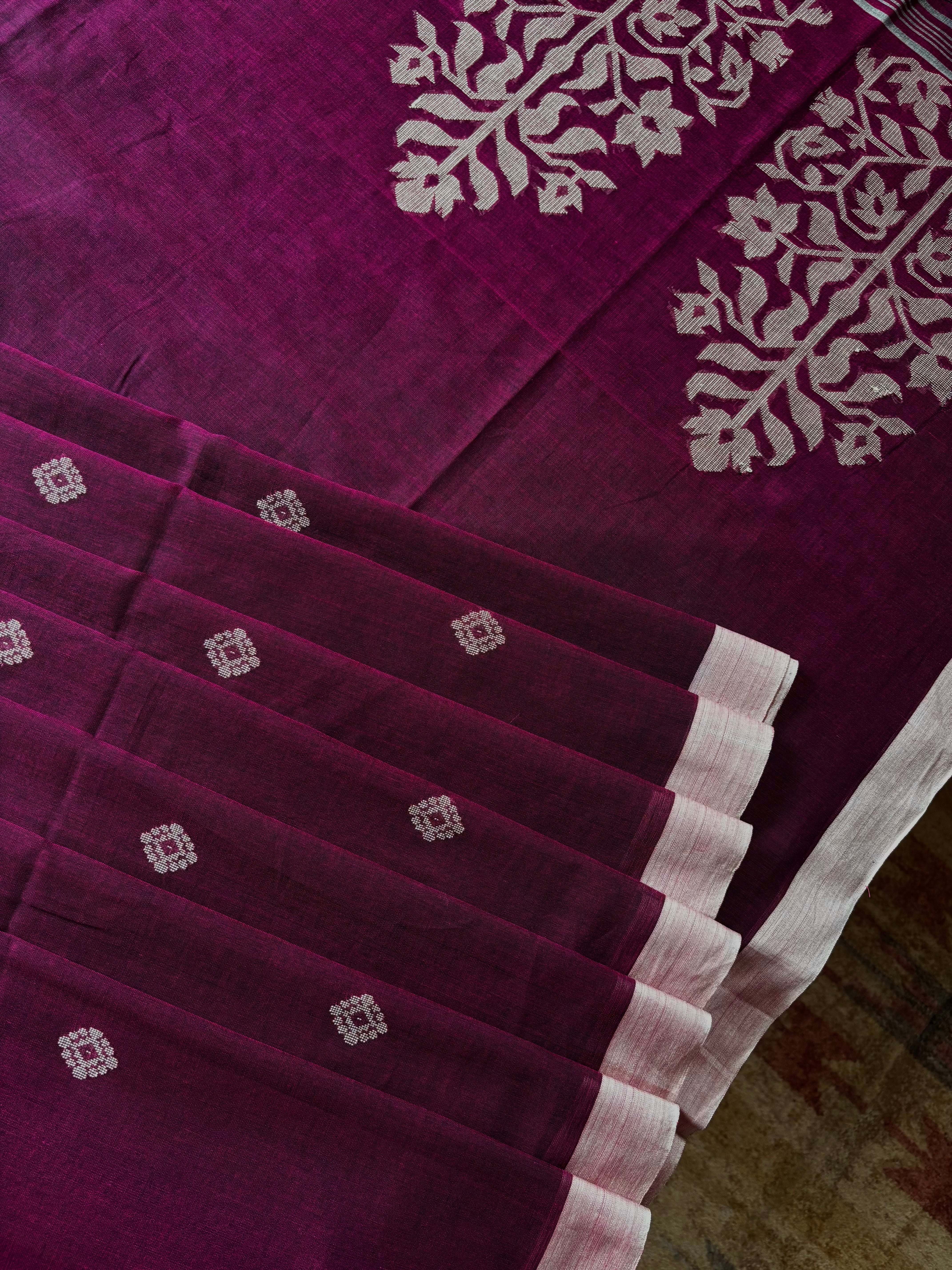 Handwoven Dusty Purple Colour Cotton Jamdani Saree