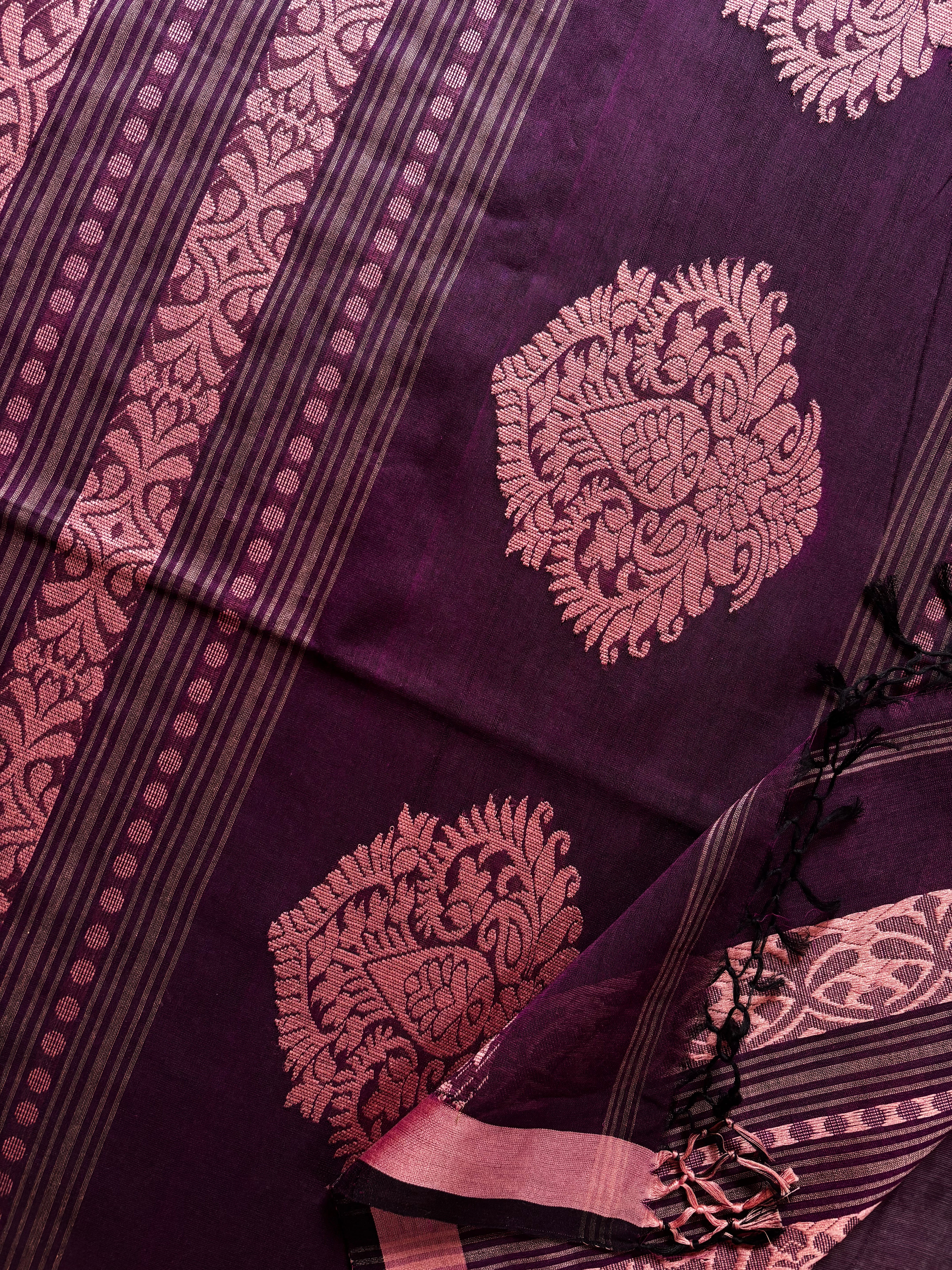Handwoven Purple Colour Cotton Jamdani Saree