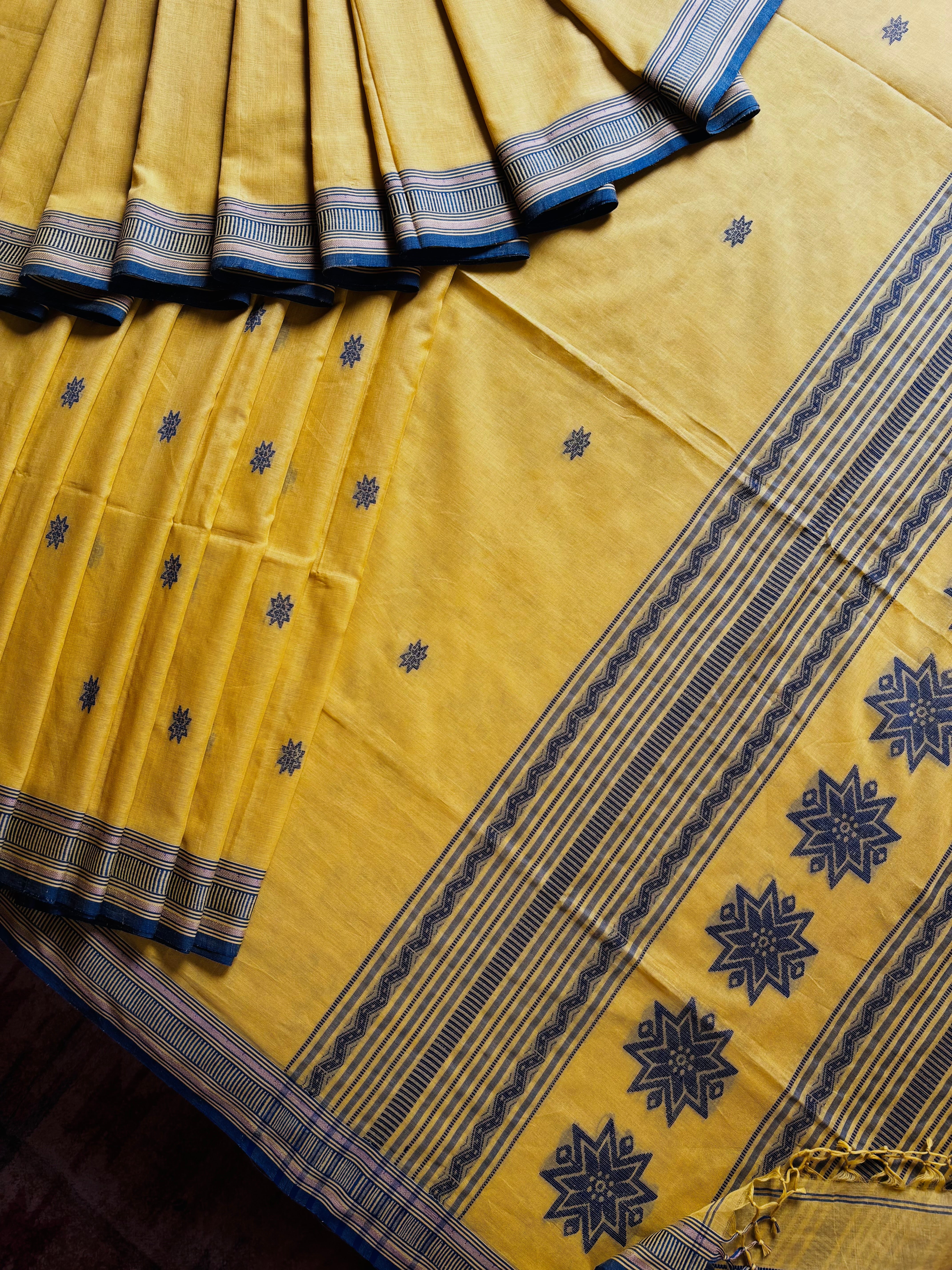 Handwoven Matte Yellow Colour Cotton Phulia Saree
