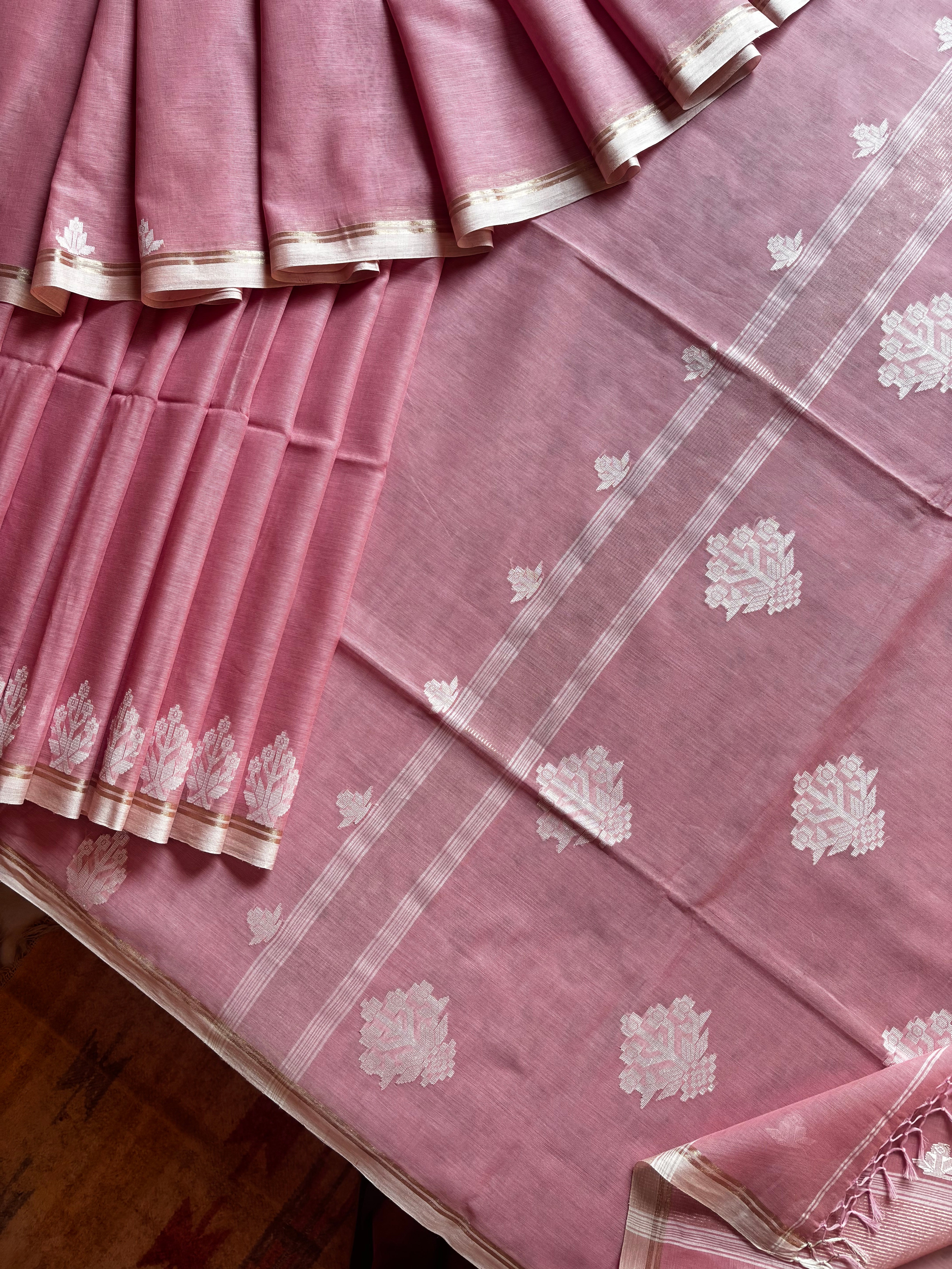 Handwoven Pink Colour Cotton Jamdani Saree