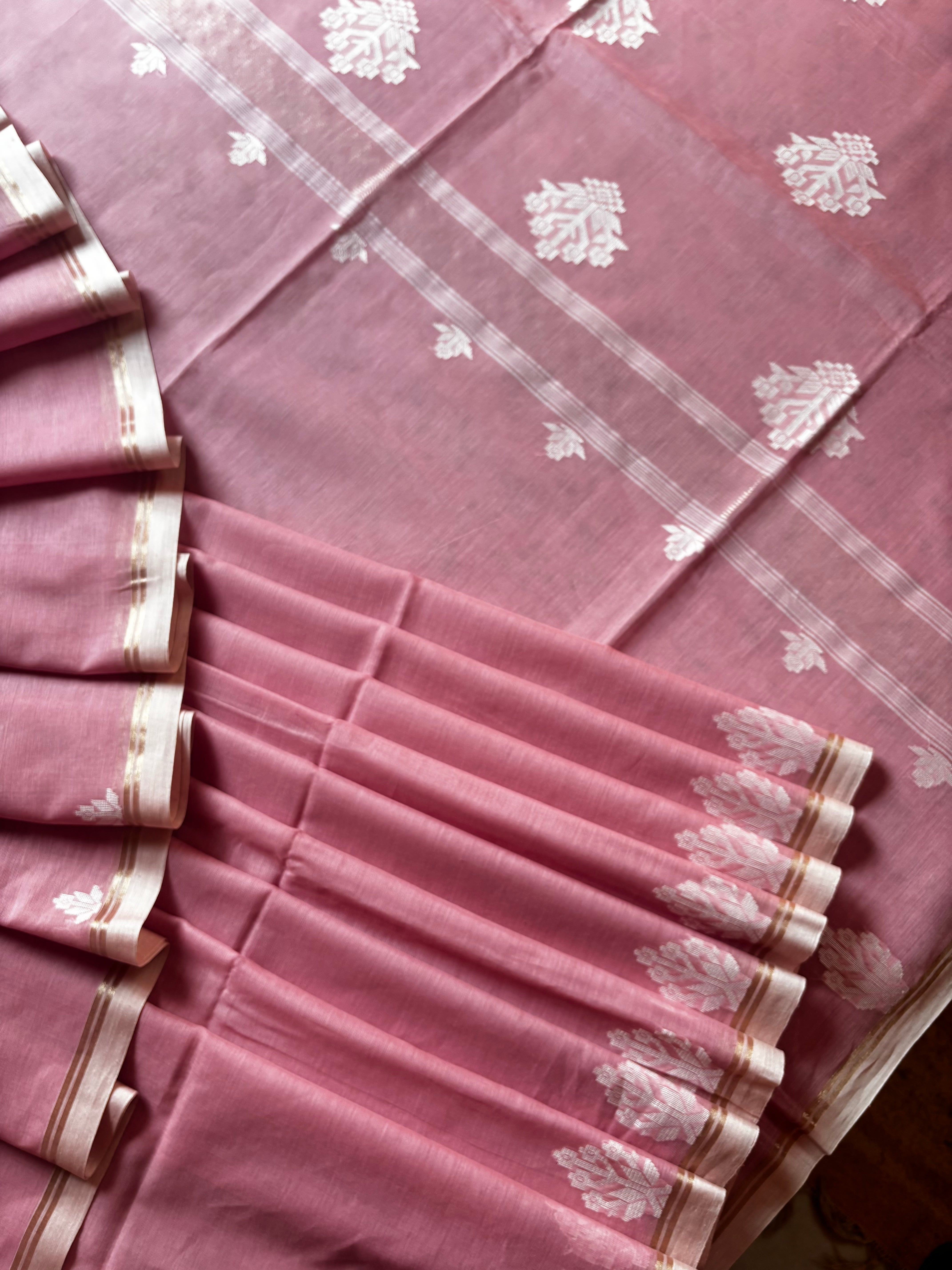 Handwoven Pink Colour Cotton Jamdani Saree