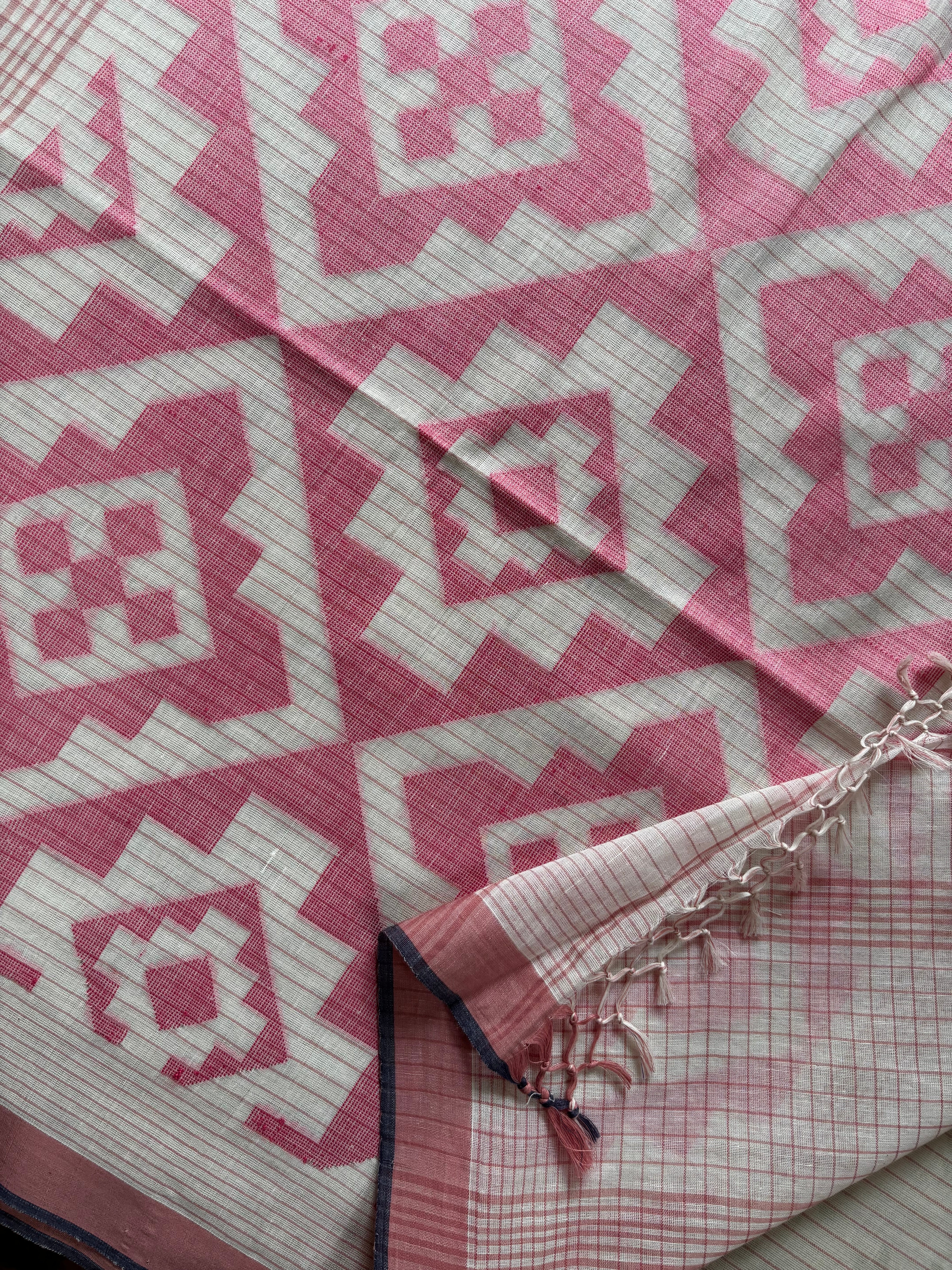 Handwoven Offwhite Pink Cotton Jamdani Saree