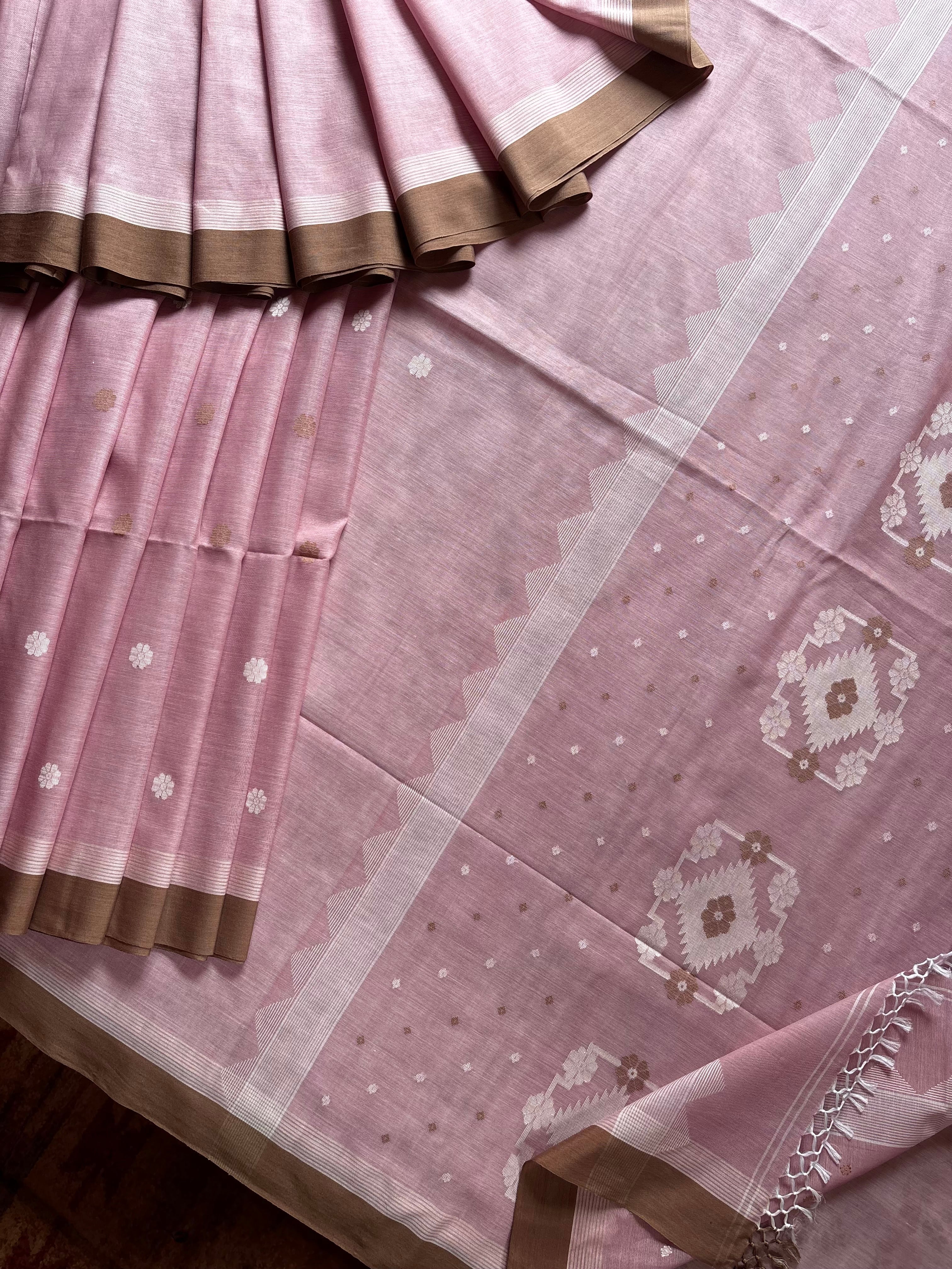 Handwoven Light Baby Pink Colour Cotton Jamdani Saree