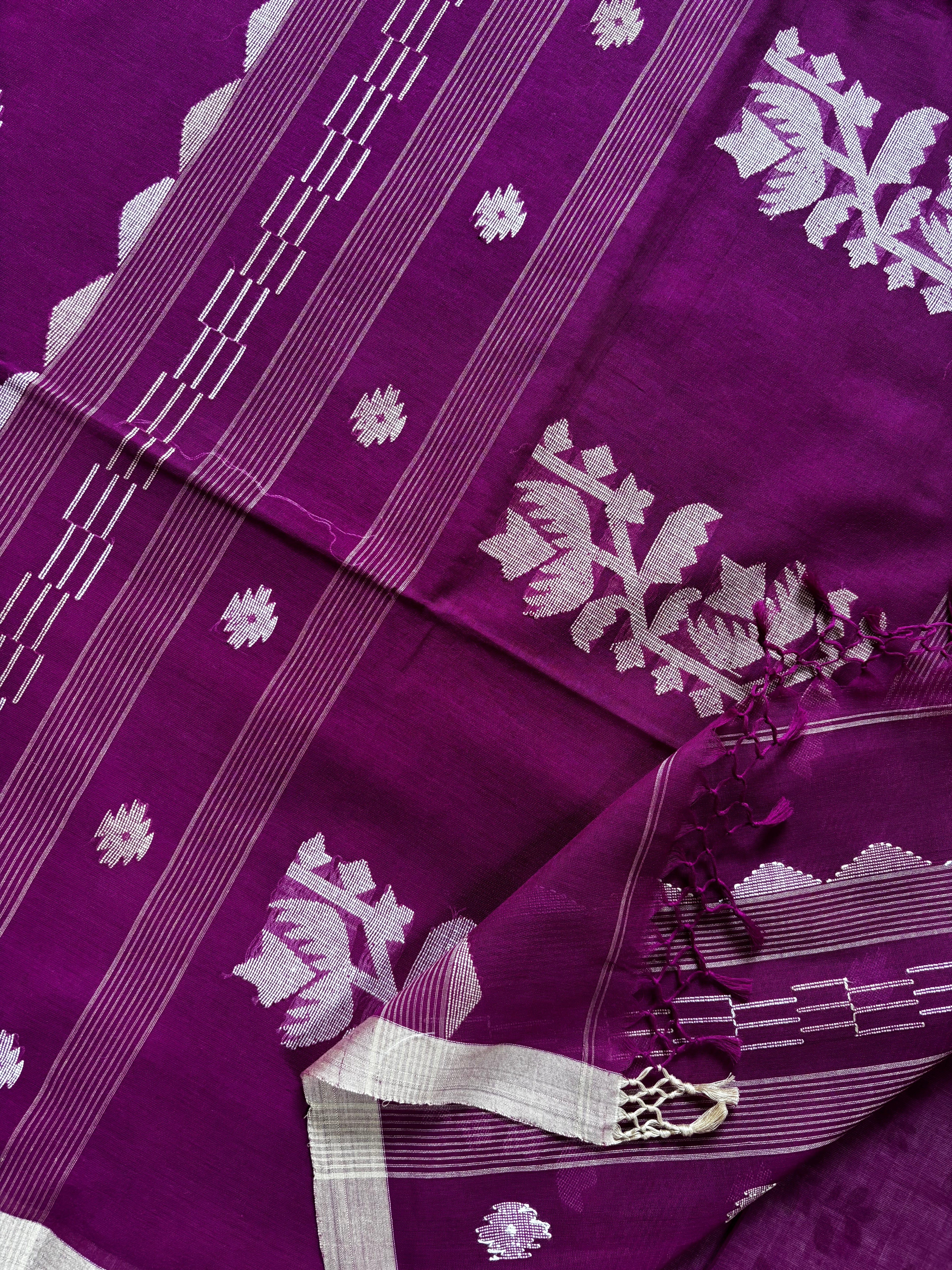 Handwoven Purple Colour Cotton Jamdani Saree