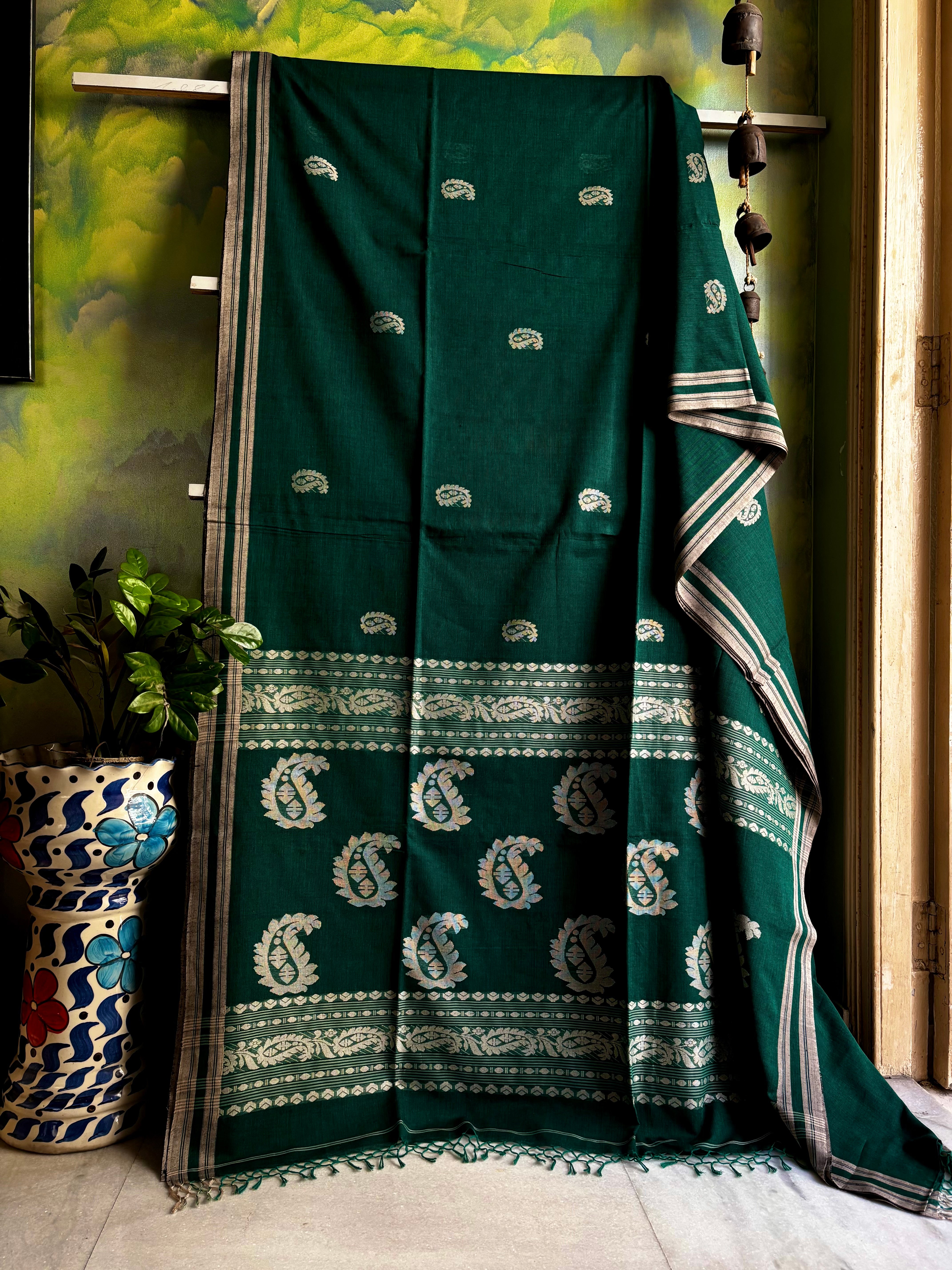 Handwoven Bottle Green Cotton Jamdani Saree