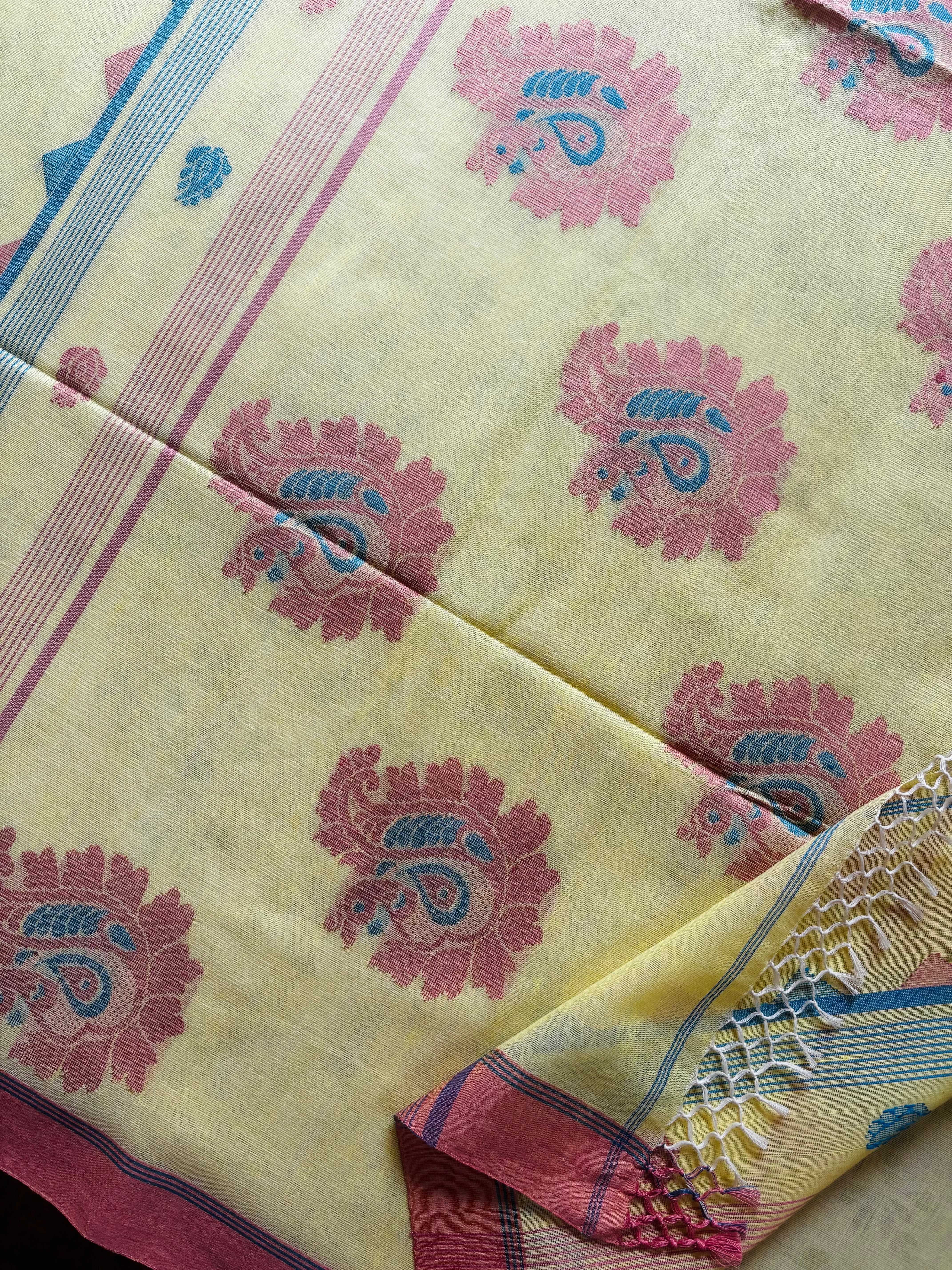 Handwoven Light Lemon Pure Cotton Jamdani Saree