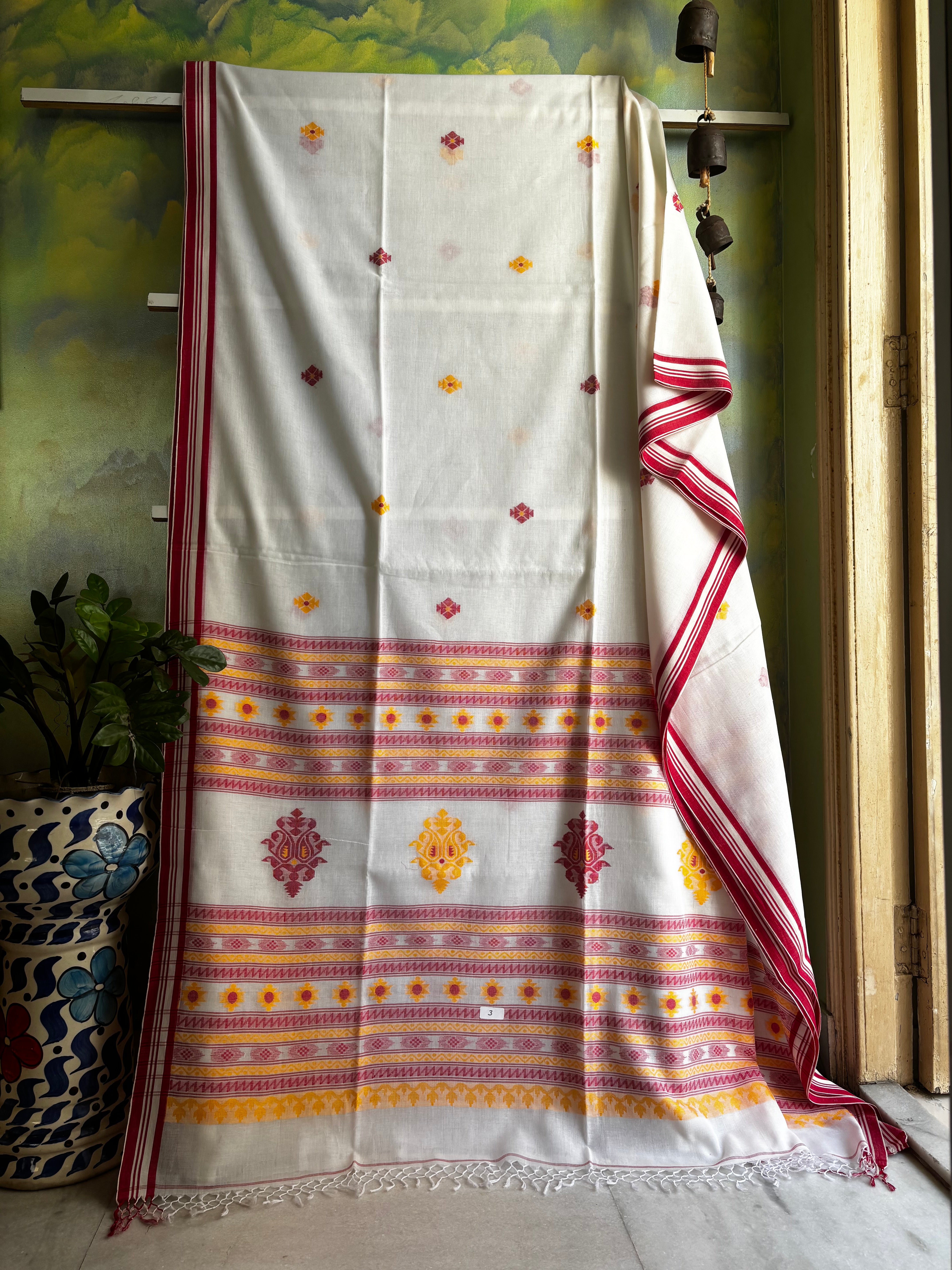 Handwoven White Red Orangish Yellow Colour Cotton Jamdani Saree