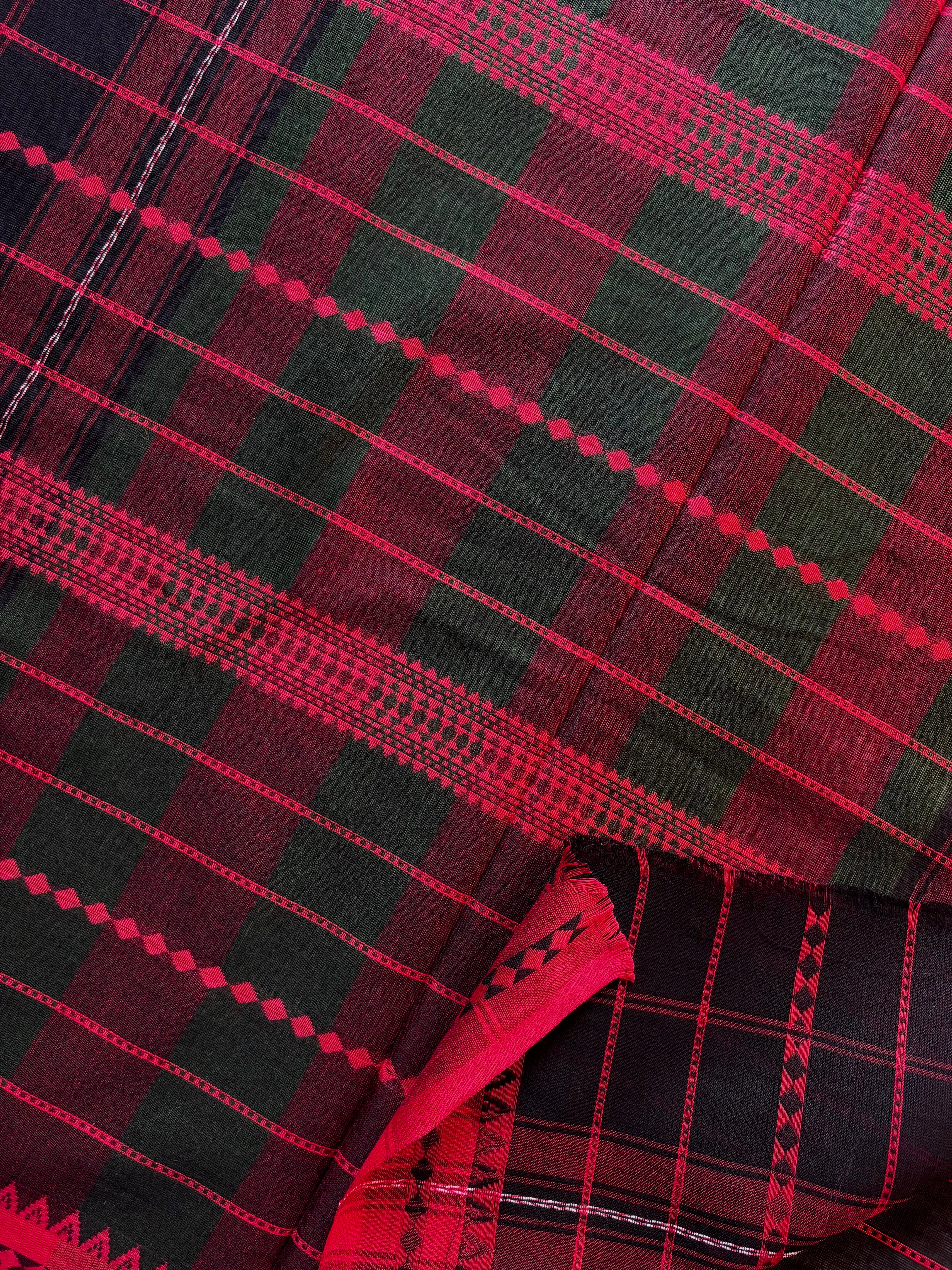Handwoven Black Red Pure Cotton Saree