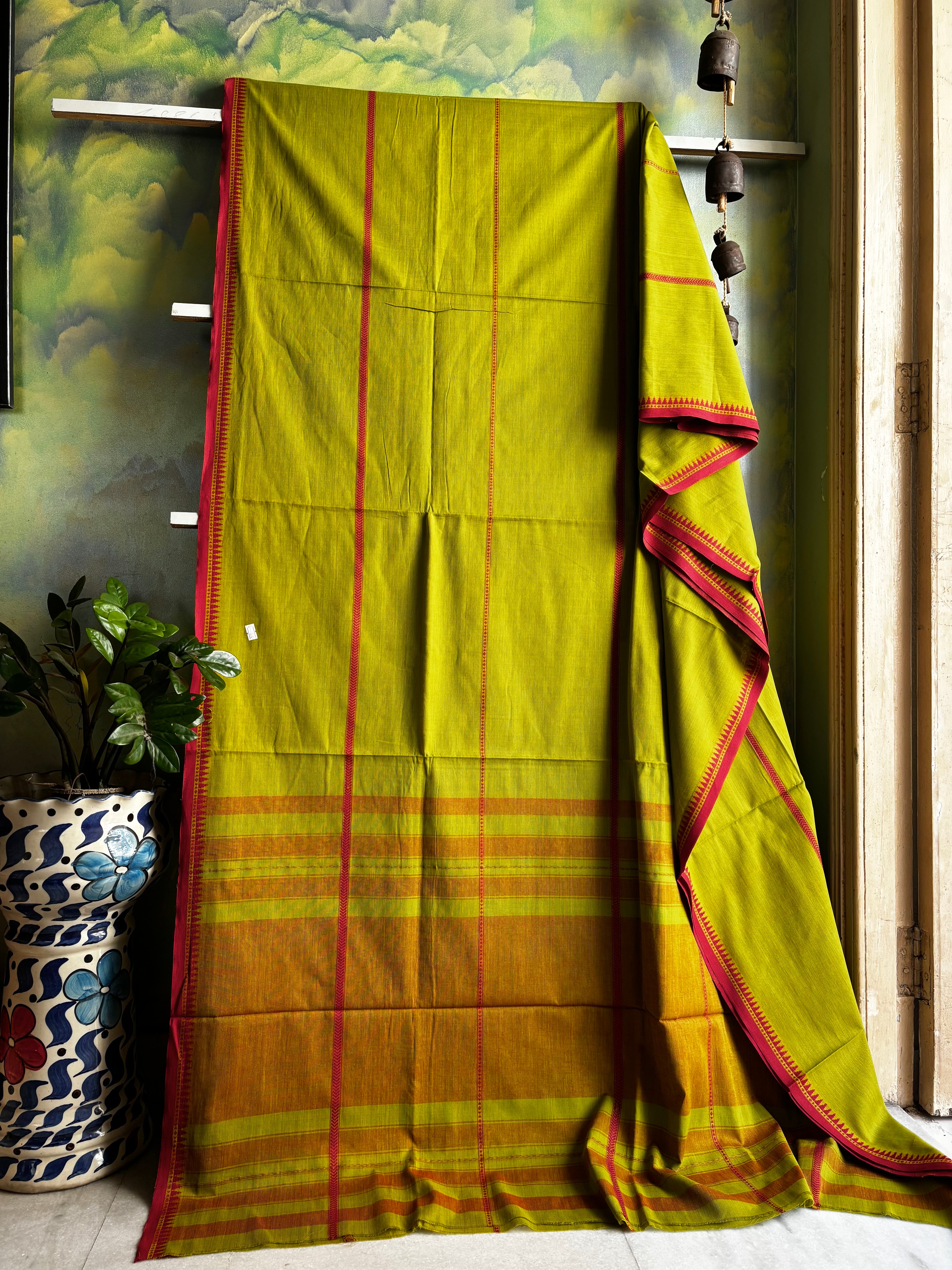 Handwoven Lime Green Pure Cotton Saree