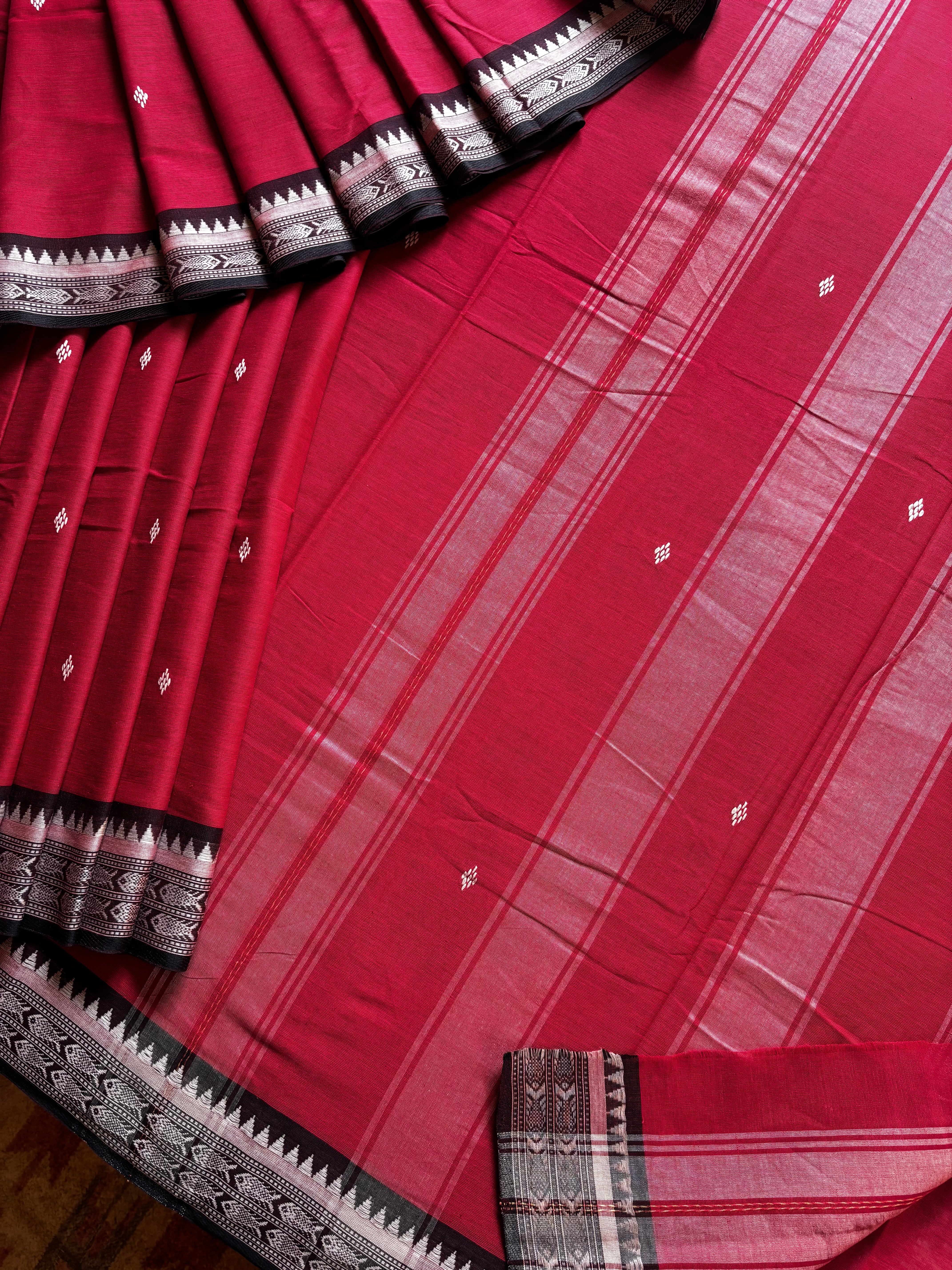 Handwoven Dark Red Pure Cotton Saree