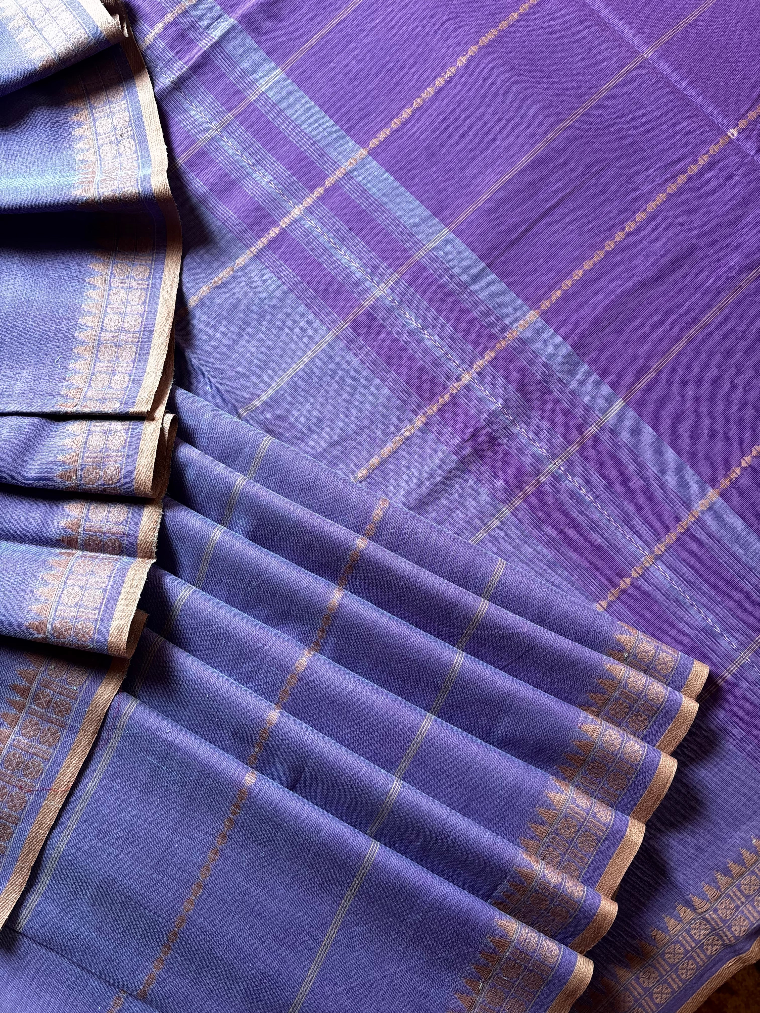 Handwoven Lavender Colour Pure Cotton Saree