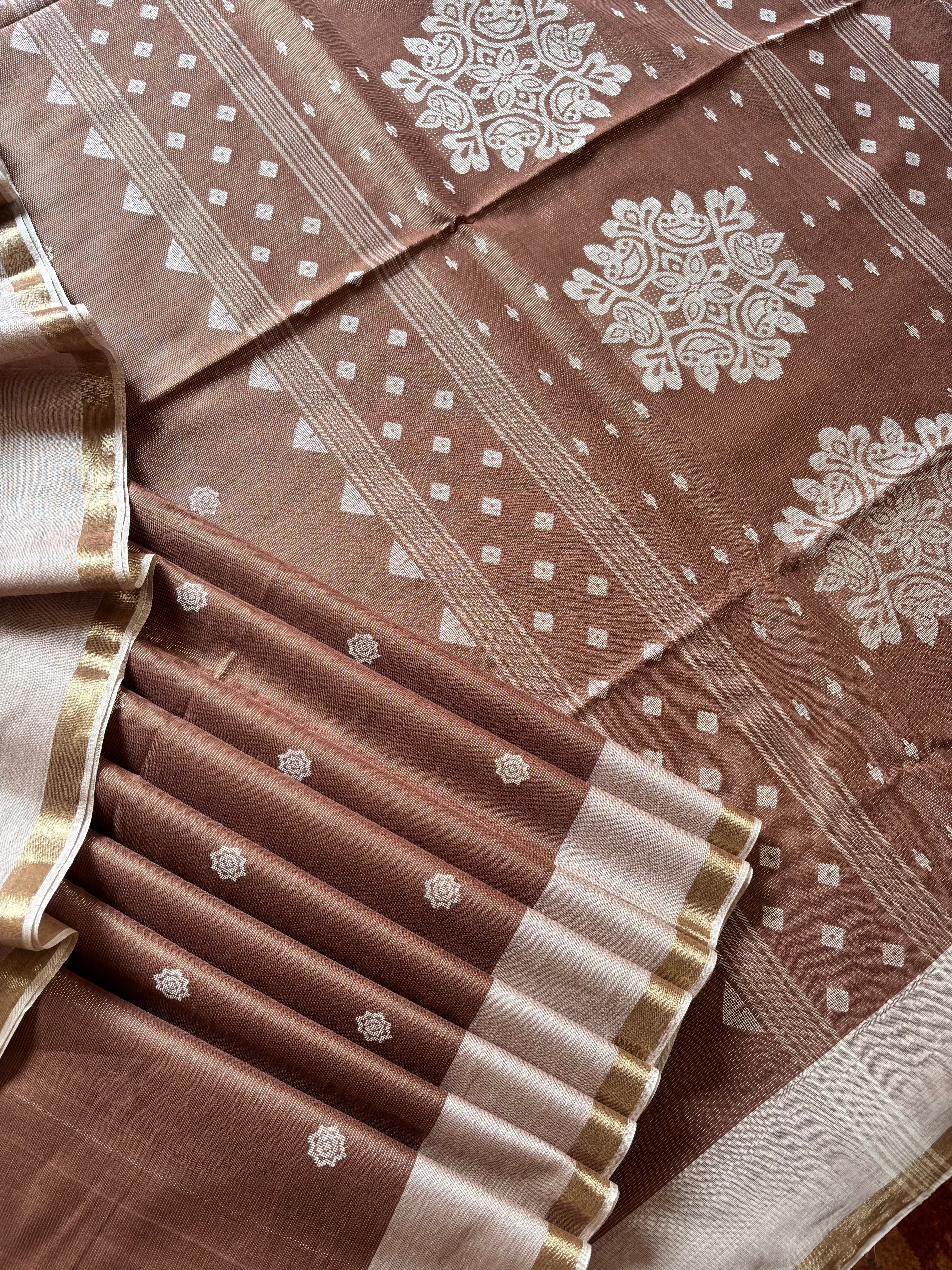 Handwoven  Pinkish Brown Tissu Jamdani Saree