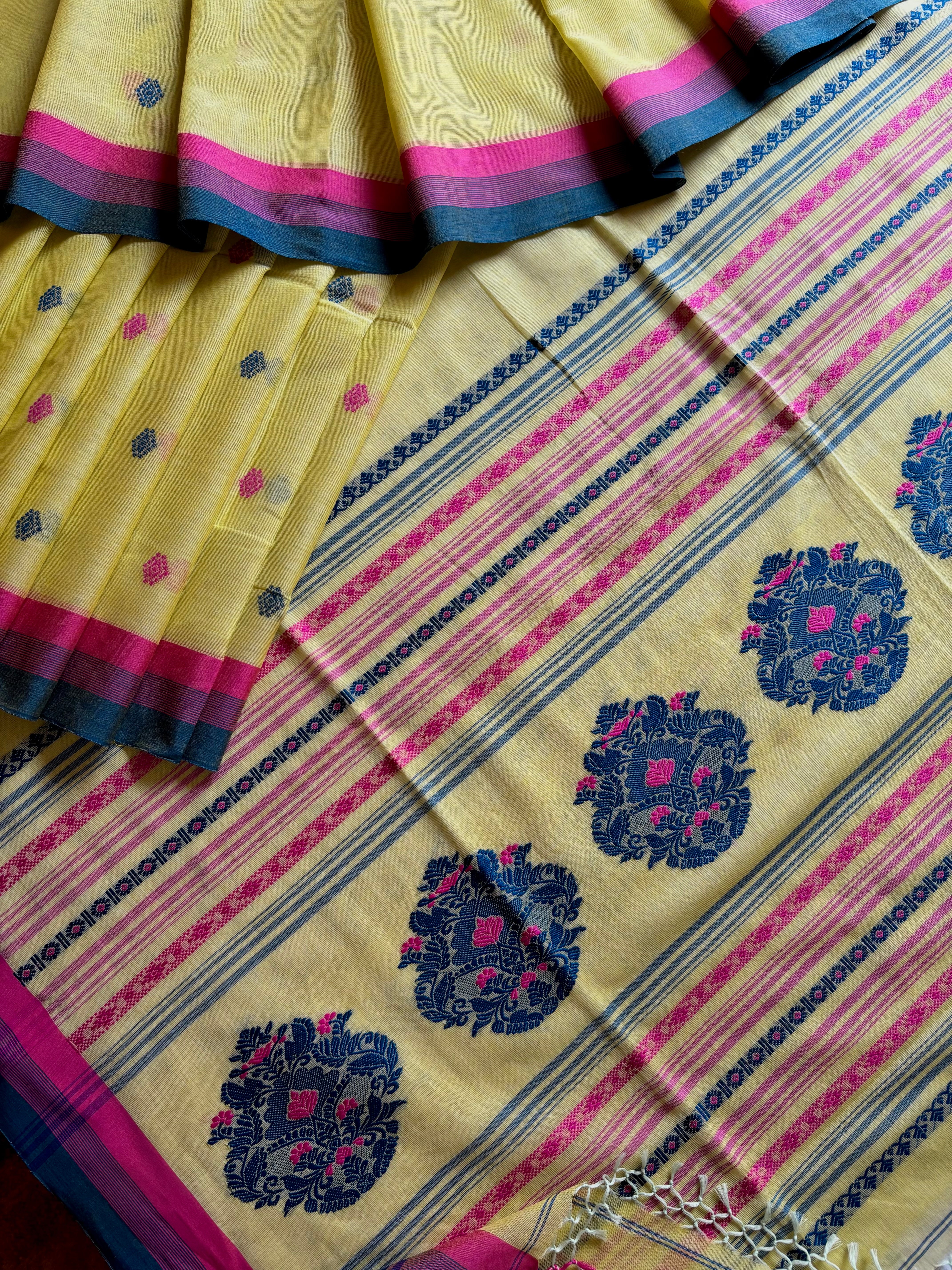 Handwoven Lemon Yellow Phulia Cotton Saree