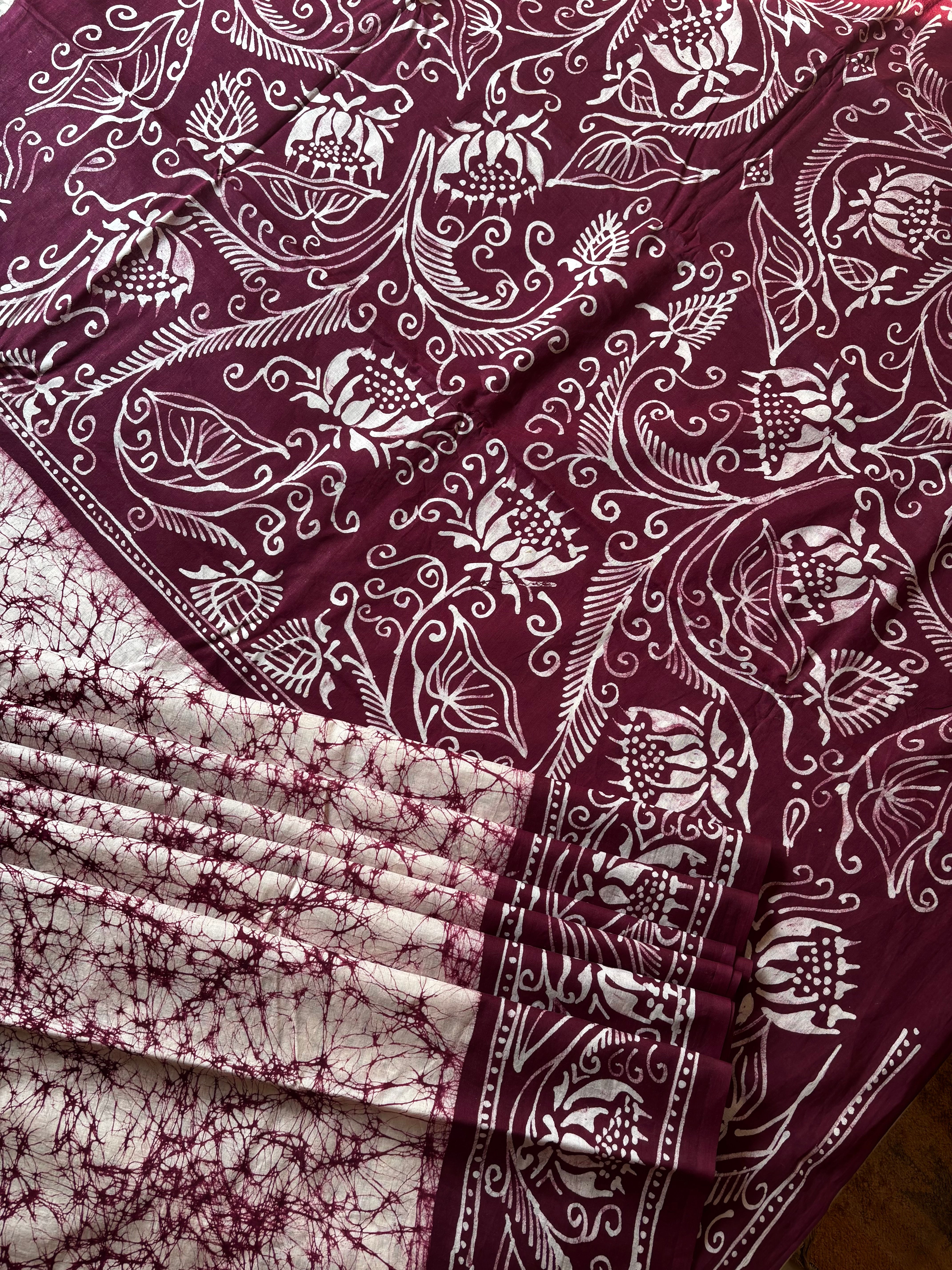 Handmade White Colour Pure Cotton Batik Saree